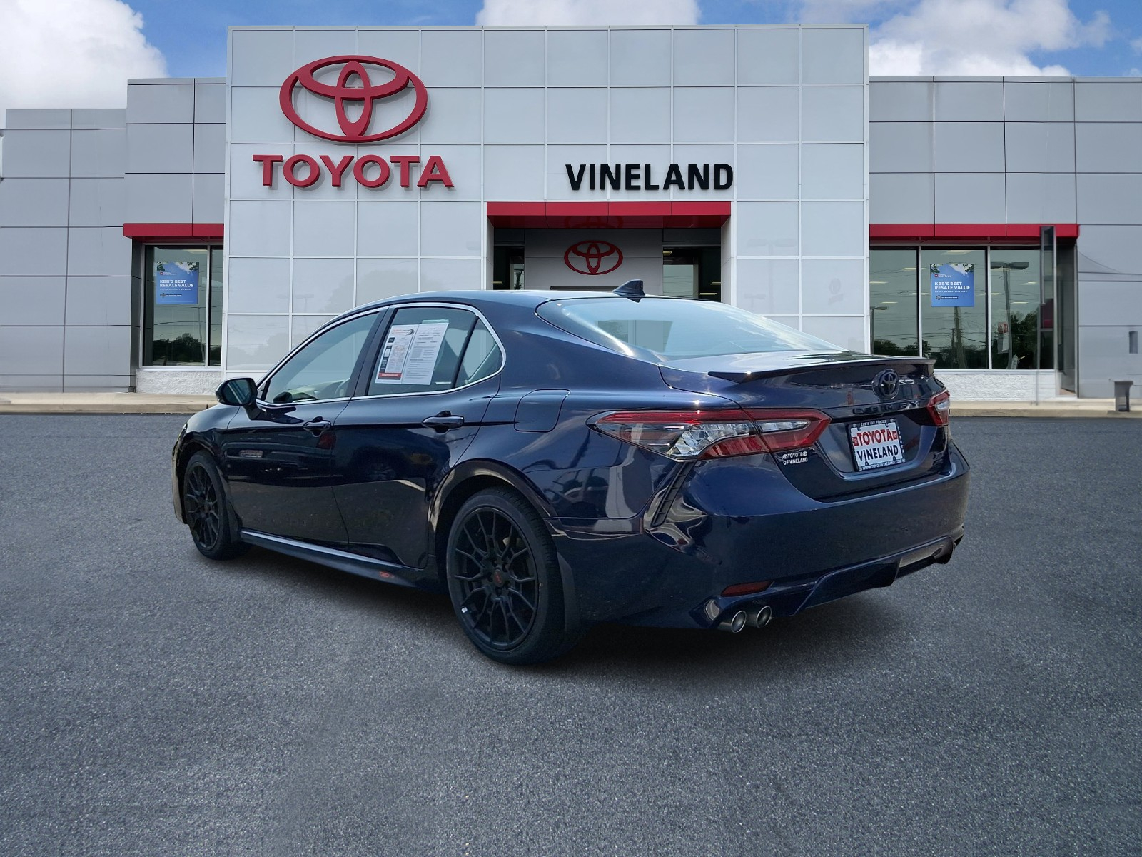 Used 2021 Toyota Camry Sedan
