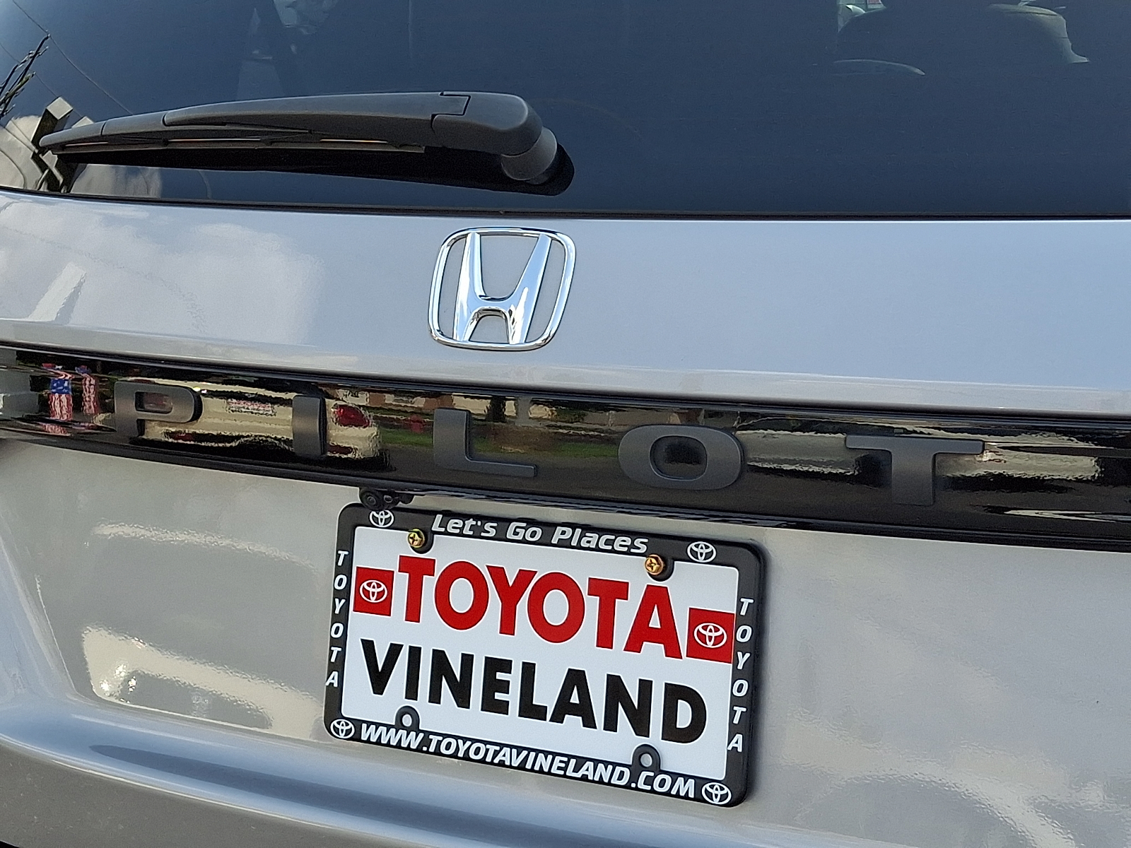 Used 2025 Honda Pilot SUV