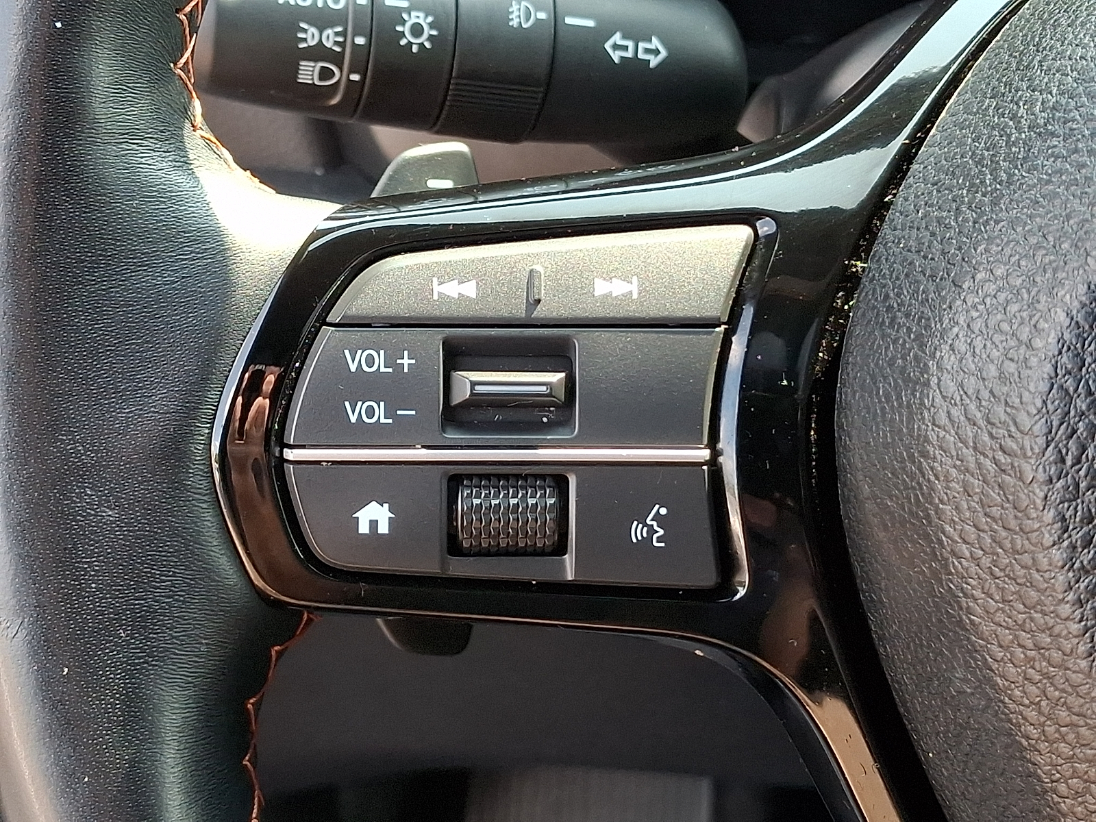 Used 2025 Honda Pilot SUV