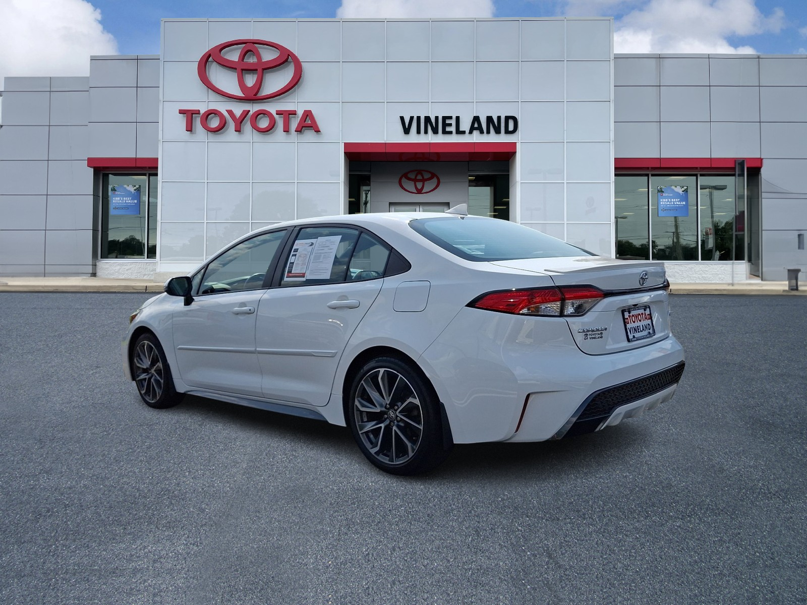 Used 2021 Toyota Corolla Sedan