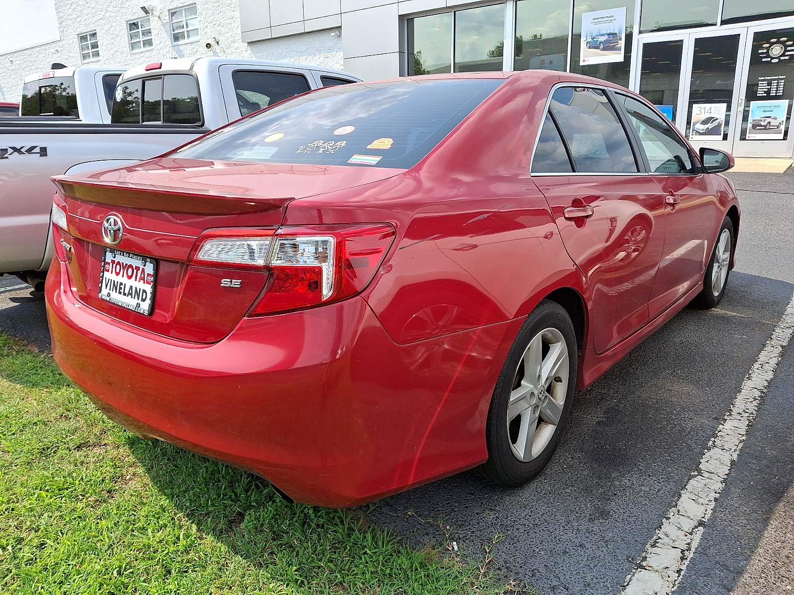 Used 2014 Toyota Camry Sedan