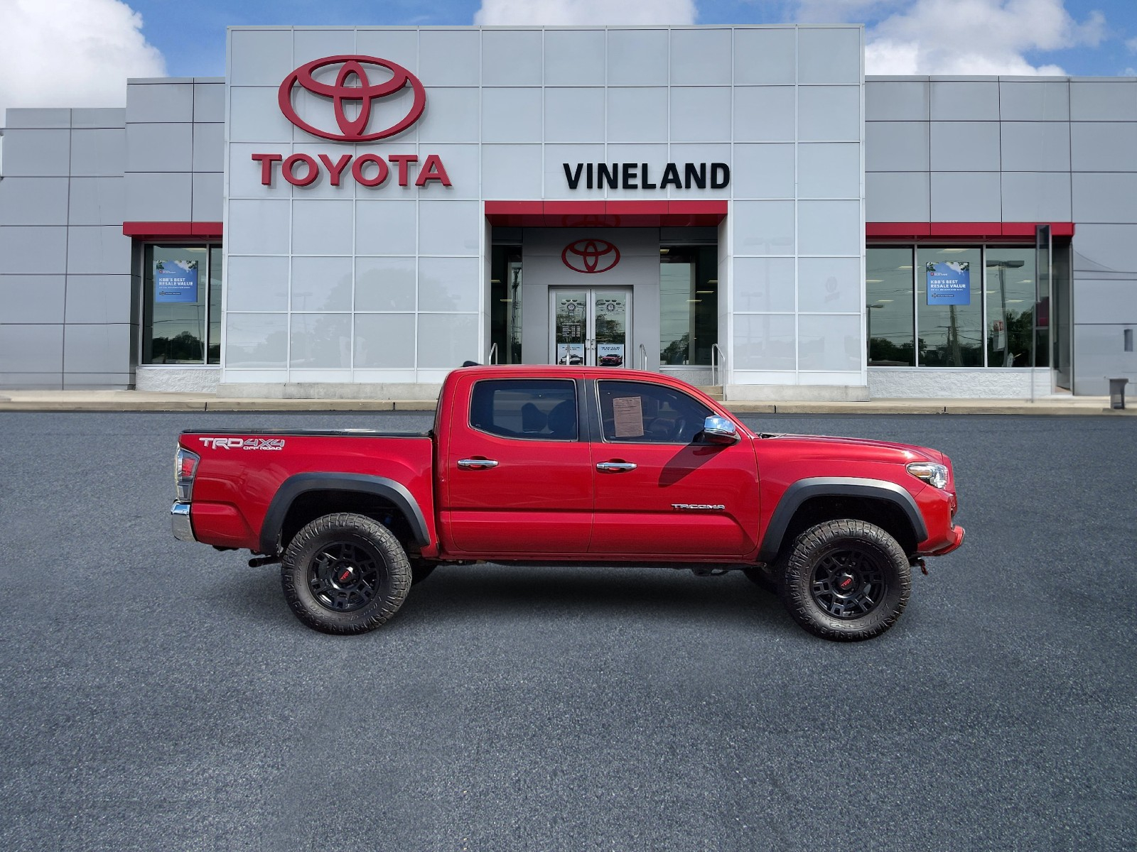 Used 2020 Toyota Tacoma Truck