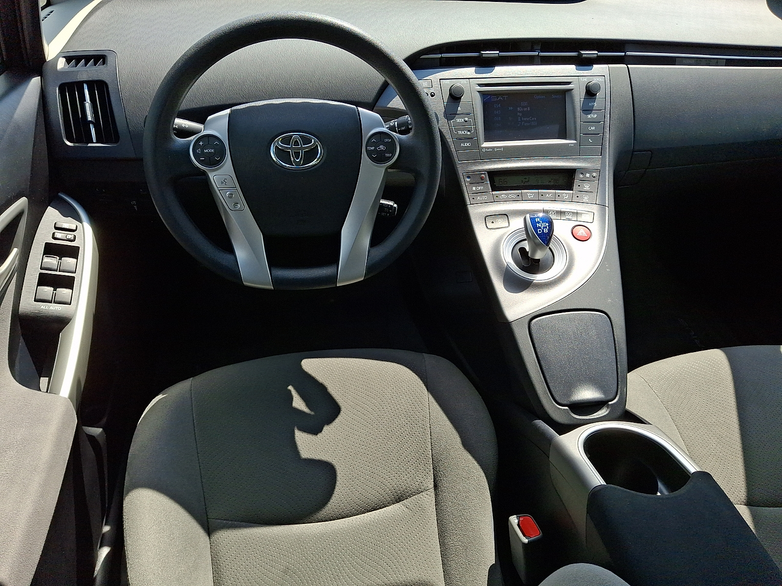 Used 2015 Toyota Prius Hatchback