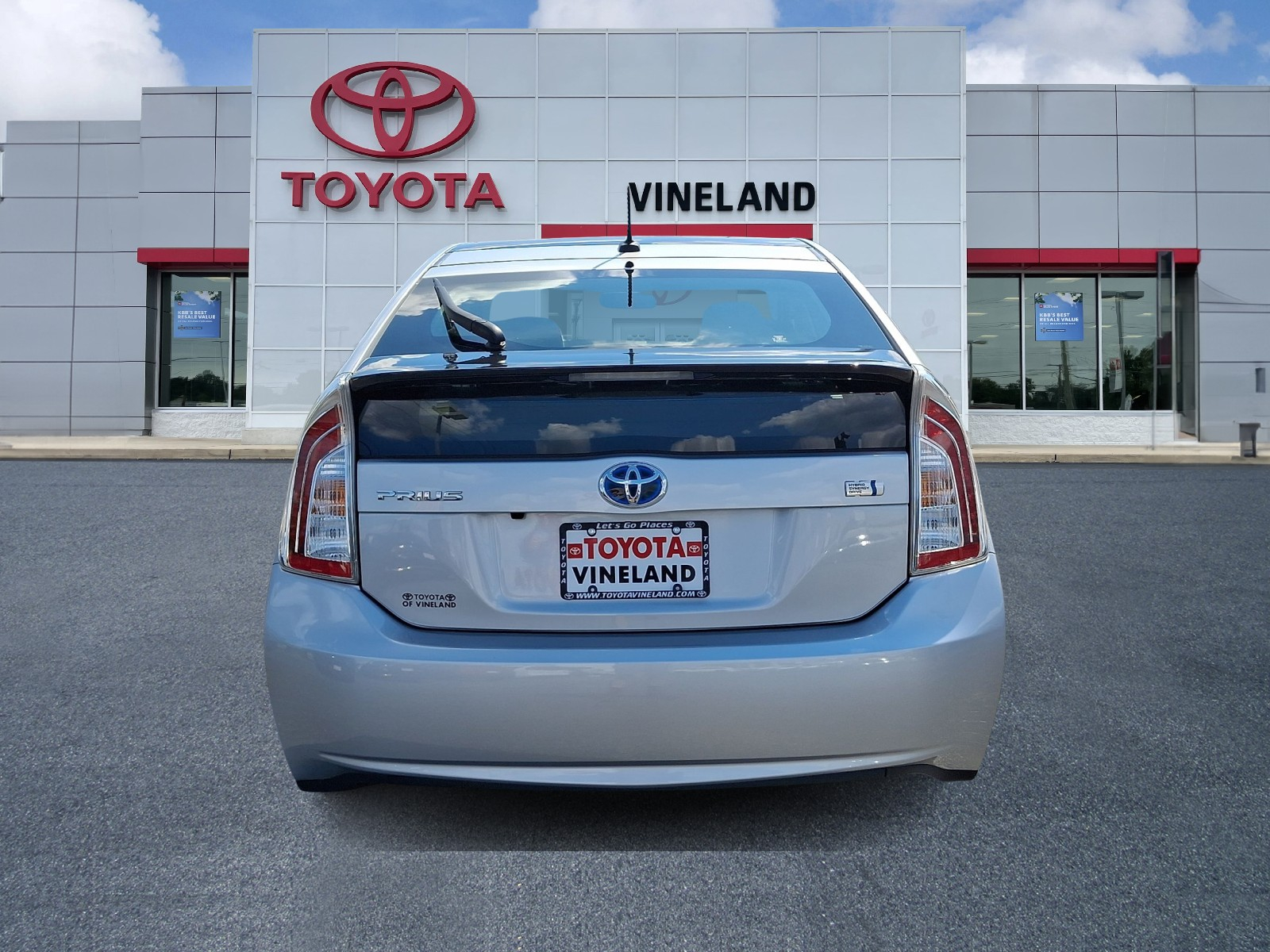 Used 2015 Toyota Prius Hatchback