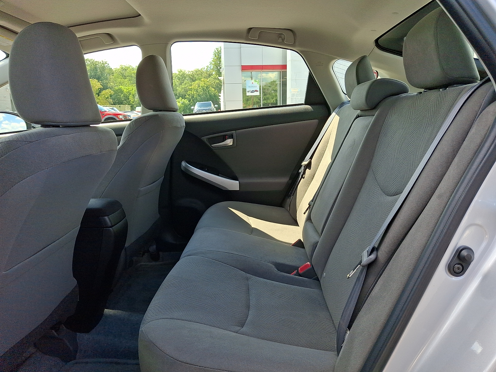 Used 2015 Toyota Prius Hatchback