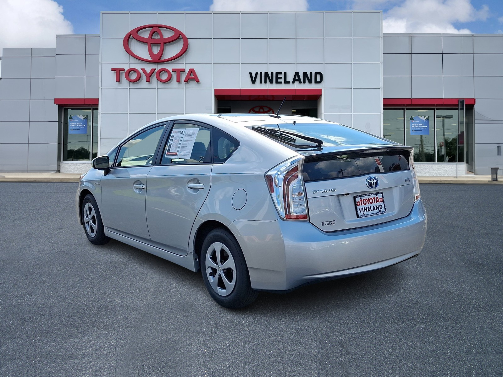 Used 2015 Toyota Prius Hatchback