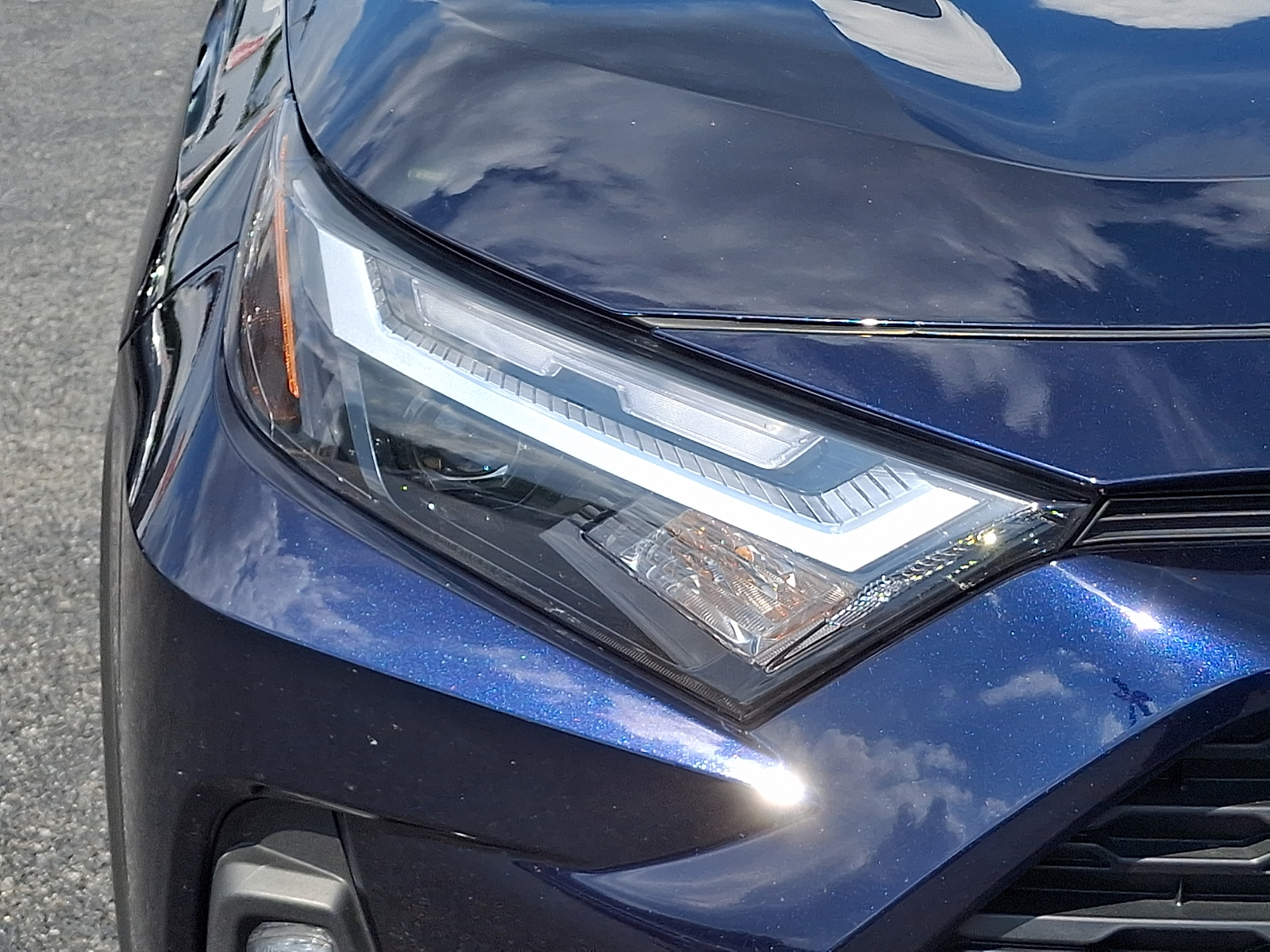 Used 2025 Toyota RAV4 SUV