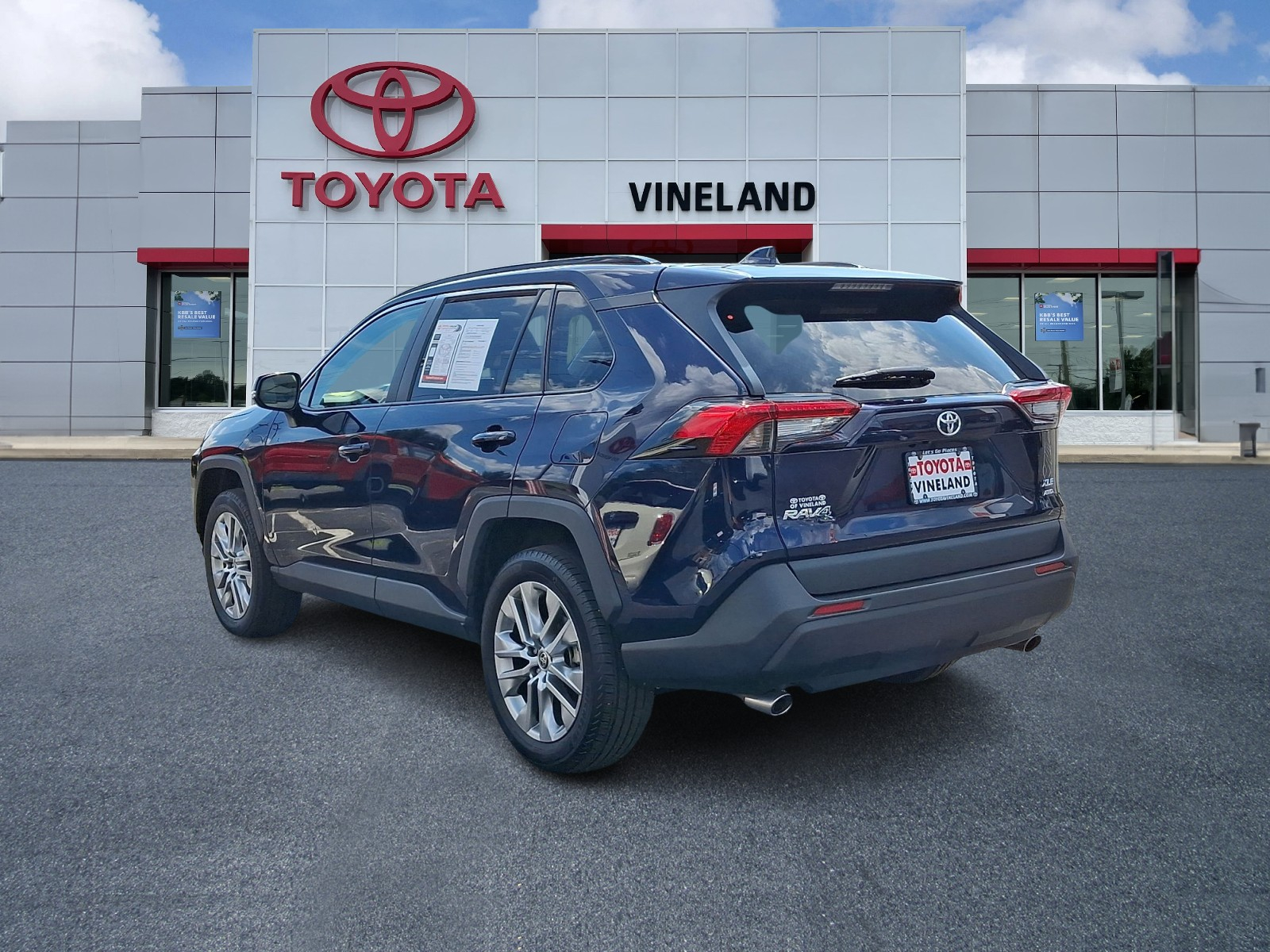 Used 2025 Toyota RAV4 SUV