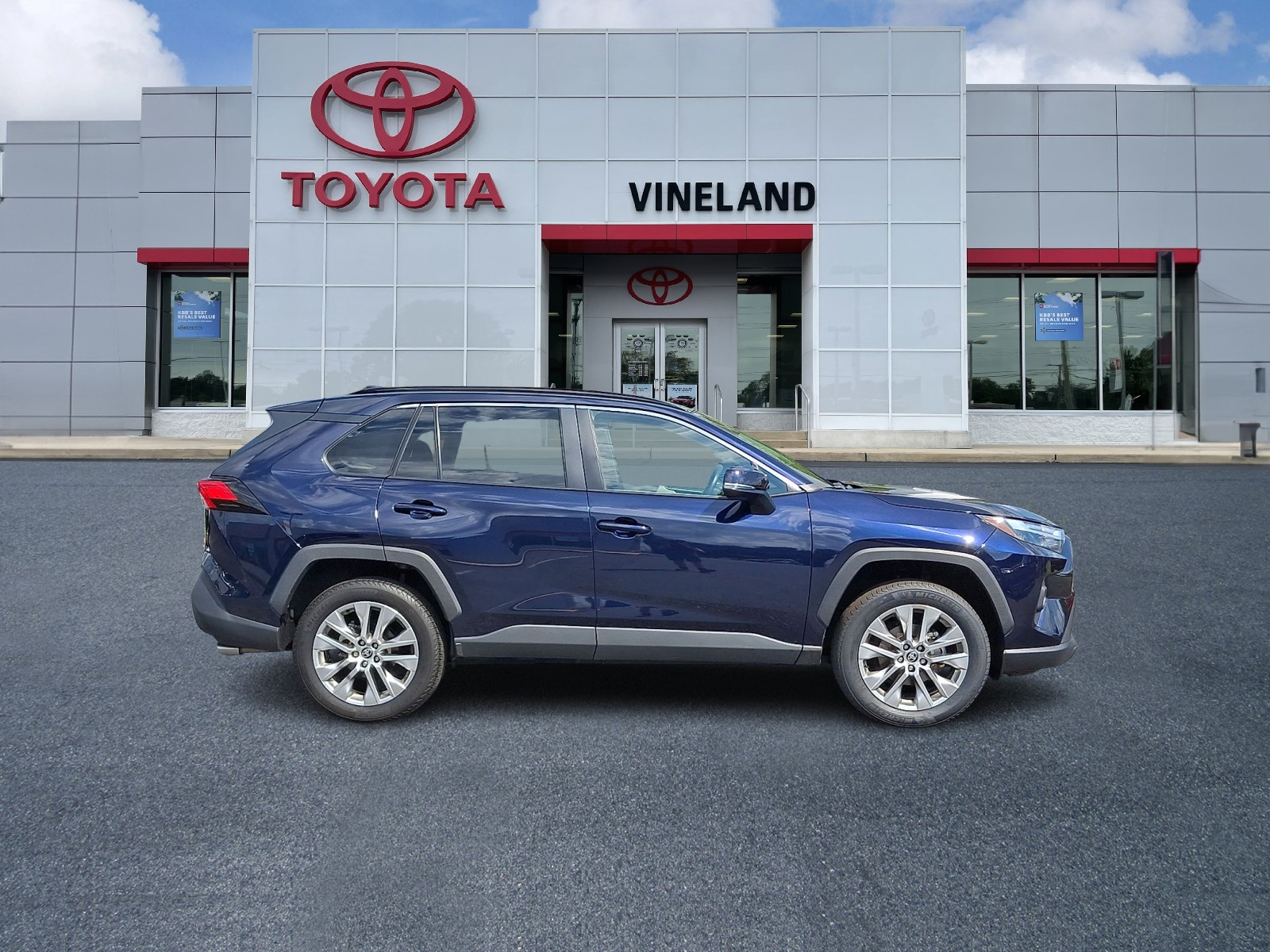 Used 2025 Toyota RAV4 SUV