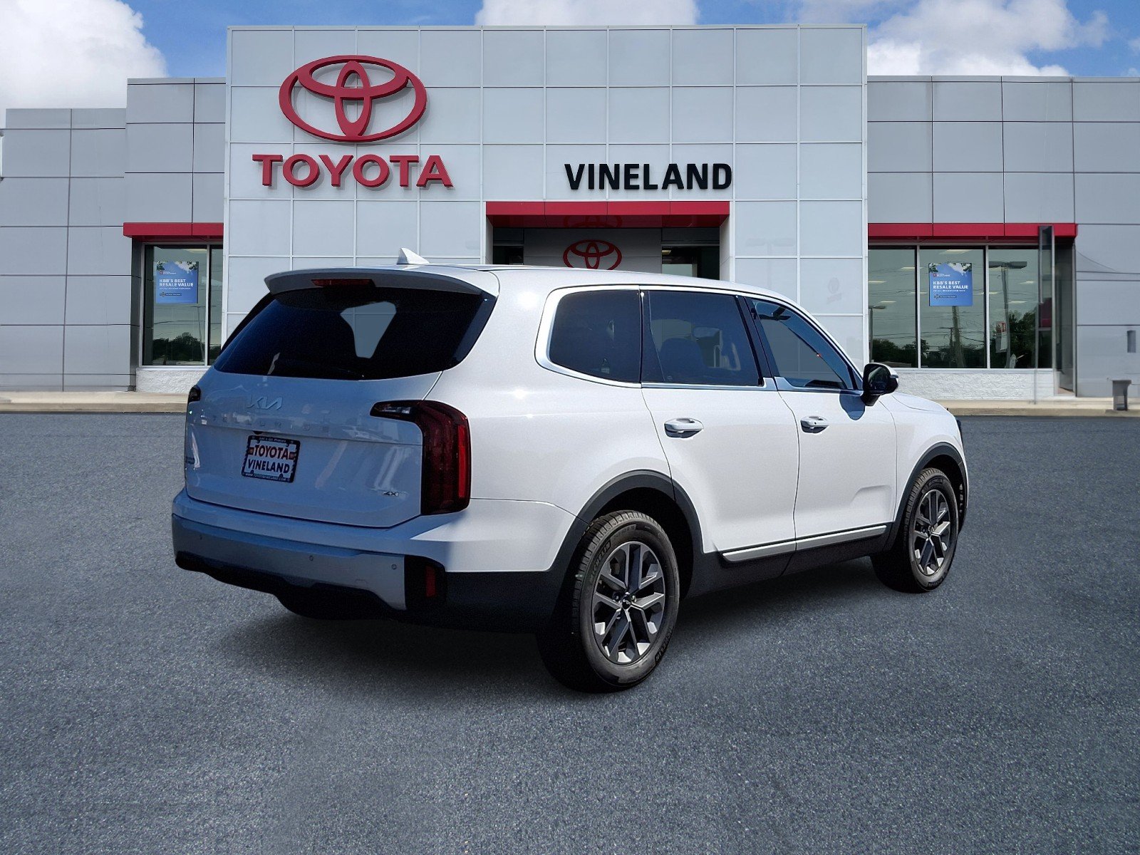 Used 2024 Kia Telluride SUV