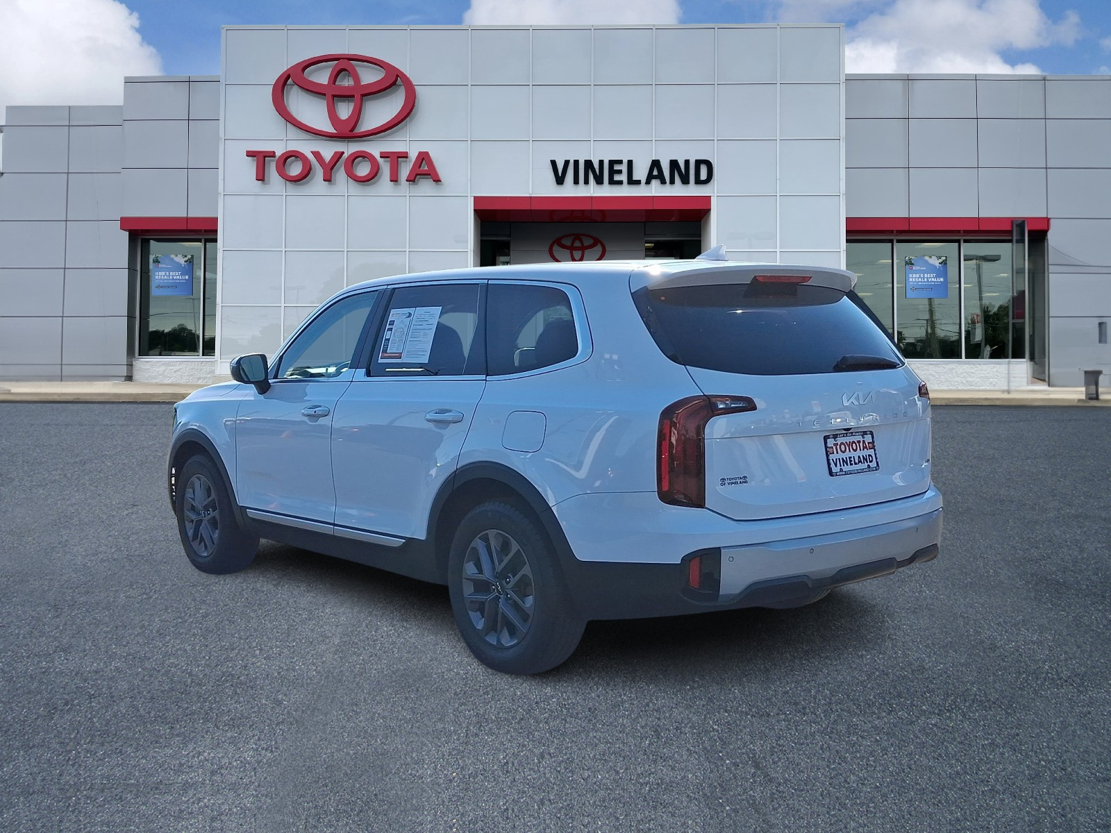 Used 2024 Kia Telluride SUV