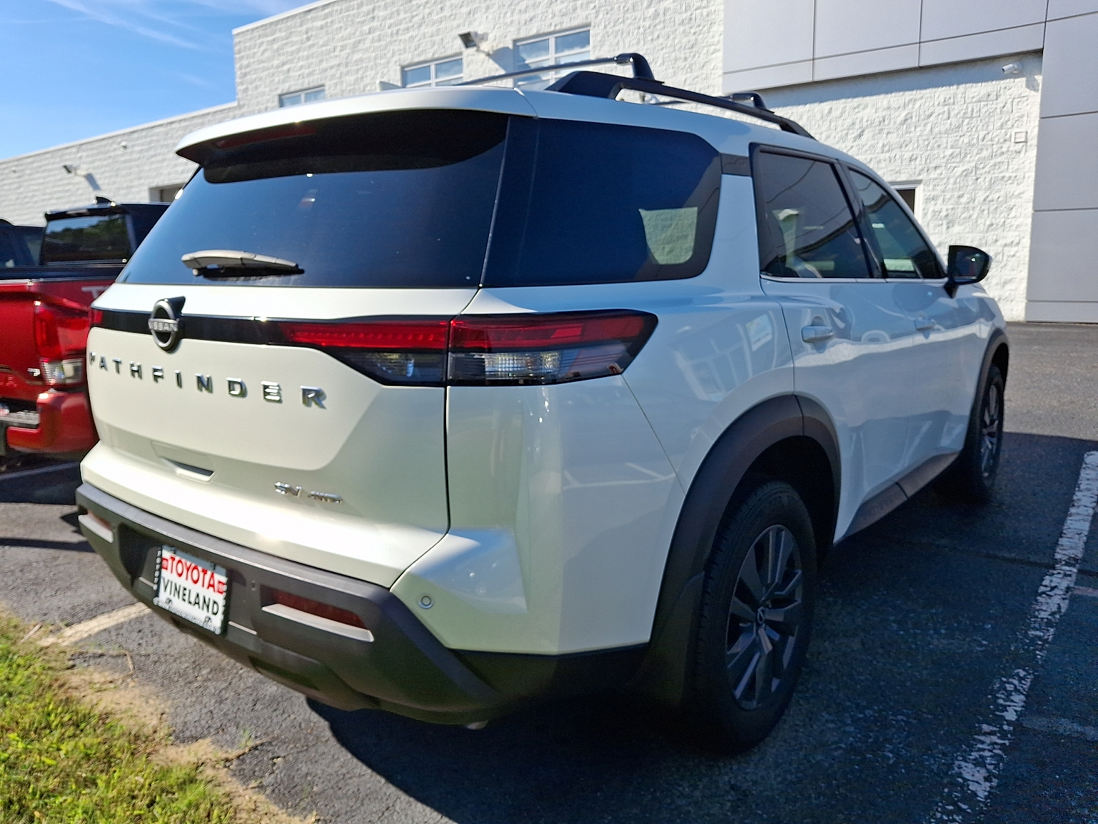 Used 2023 Nissan Pathfinder SUV