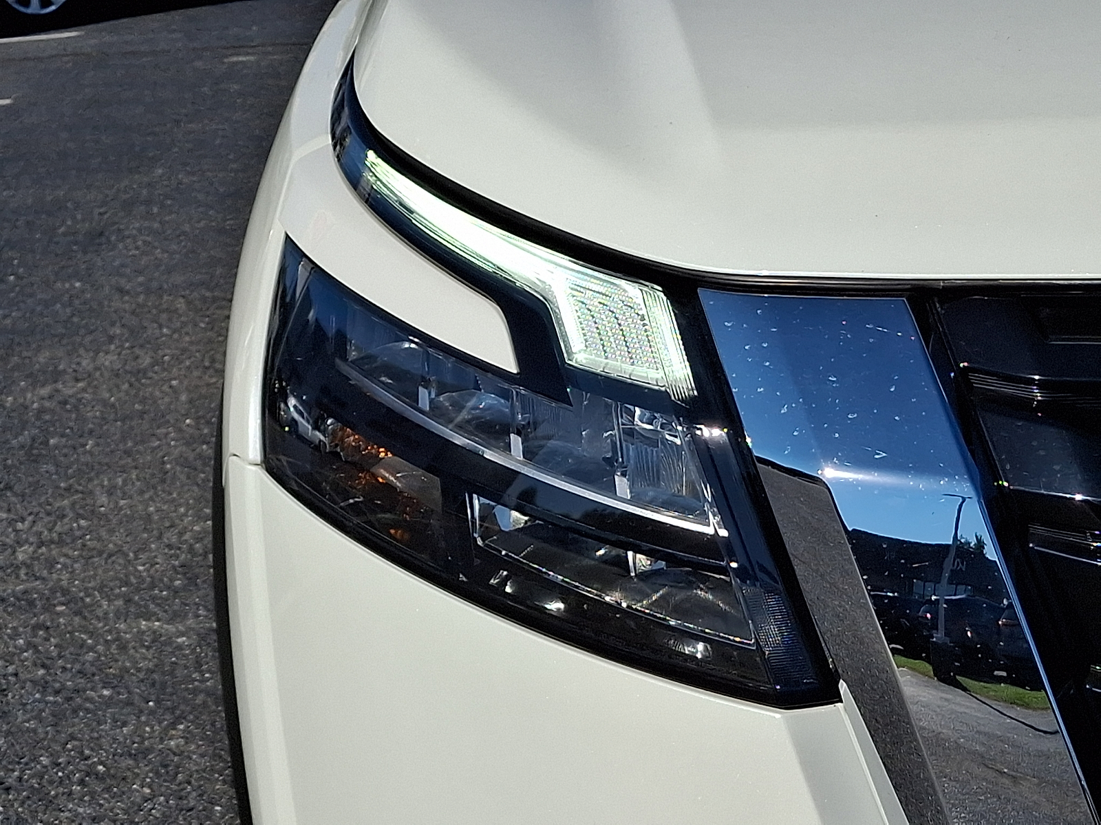 Used 2023 Nissan Pathfinder SUV