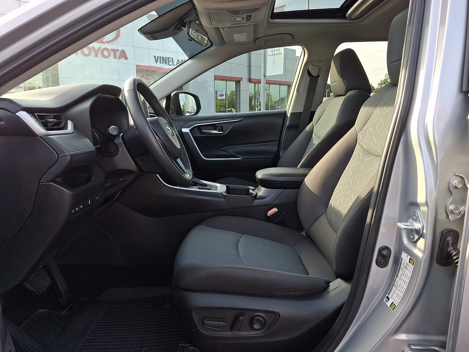 Used 2025 Toyota RAV4 SUV