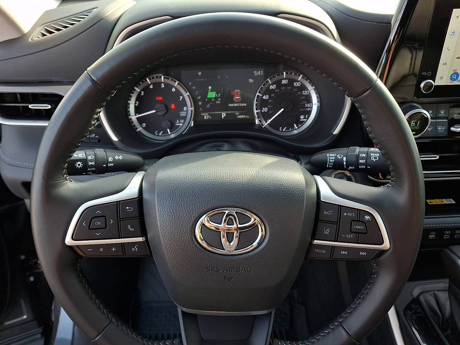 Used 2023 Toyota Highlander SUV