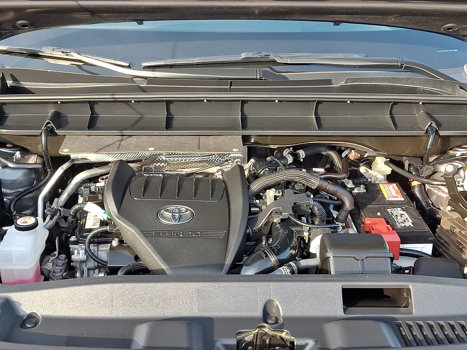 Used 2023 Toyota Highlander SUV