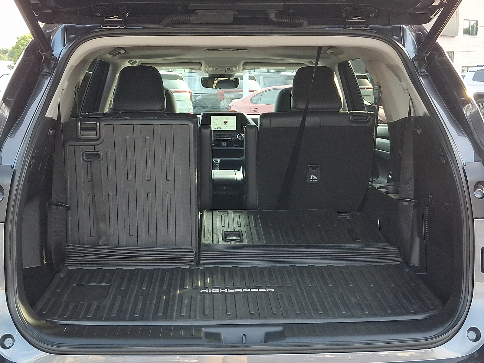 Used 2023 Toyota Highlander SUV