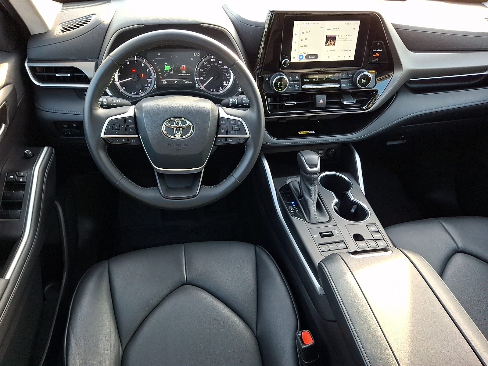Used 2023 Toyota Highlander SUV