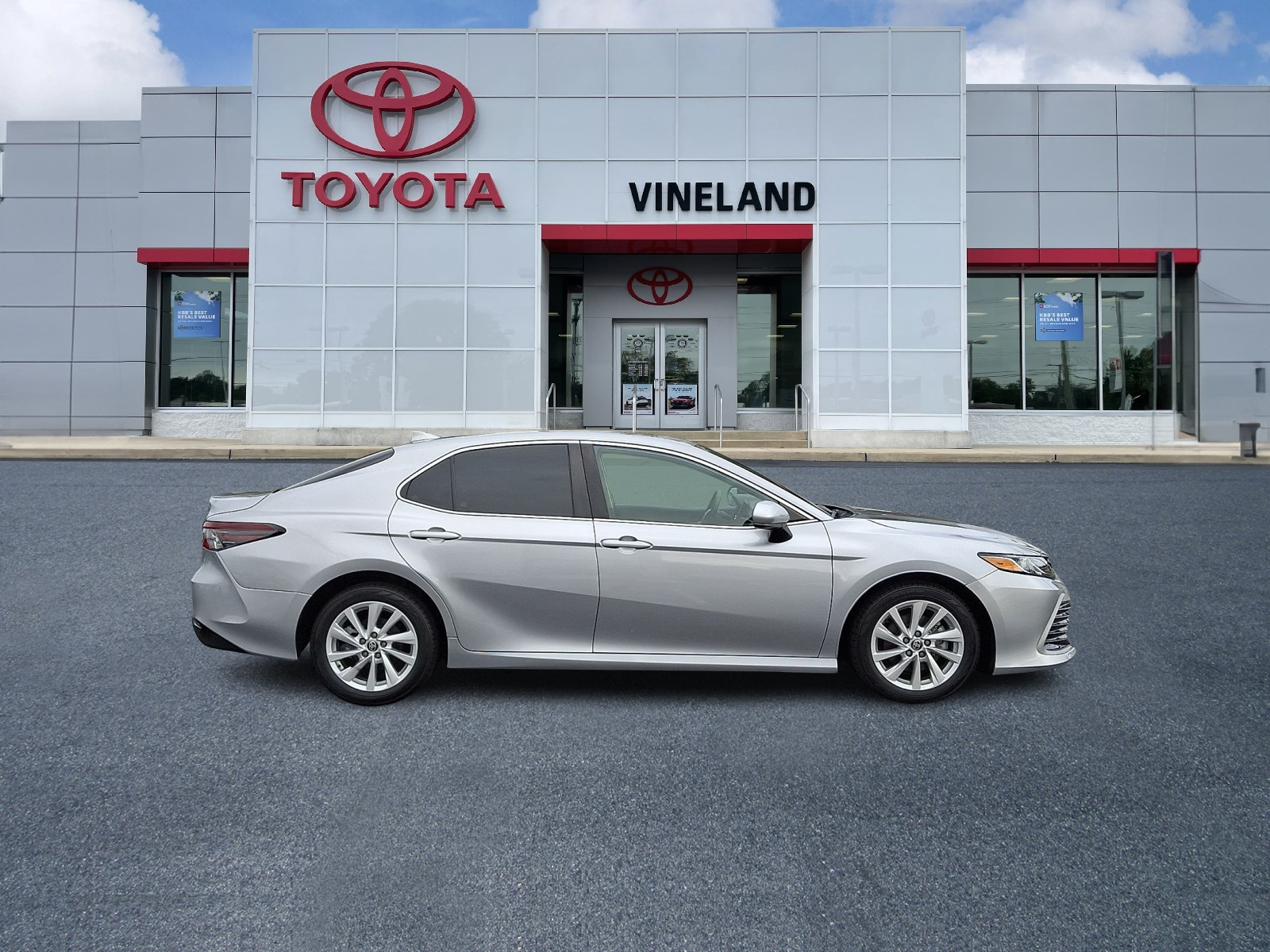 Used 2024 Toyota Camry Sedan