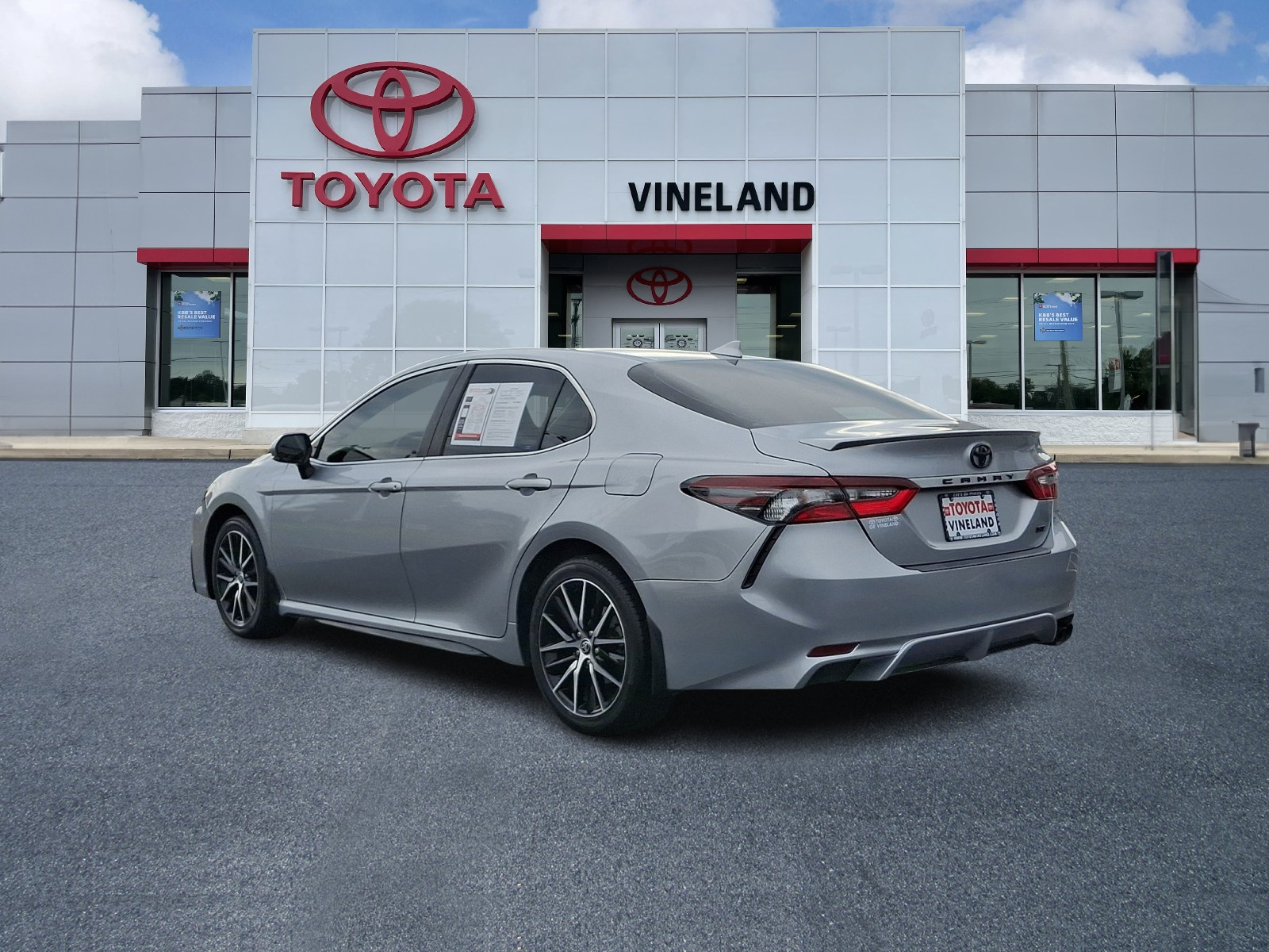 Used 2022 Toyota Camry Sedan