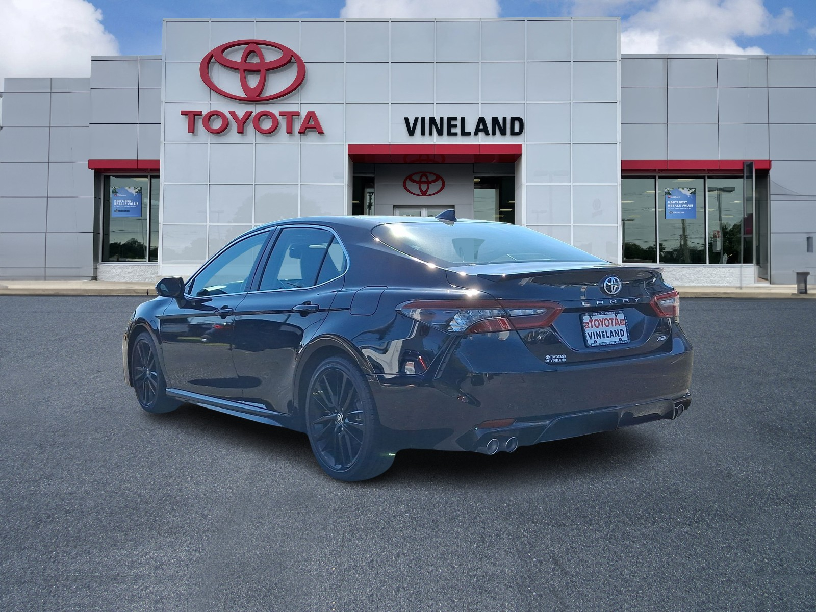 Used 2021 Toyota Camry Sedan