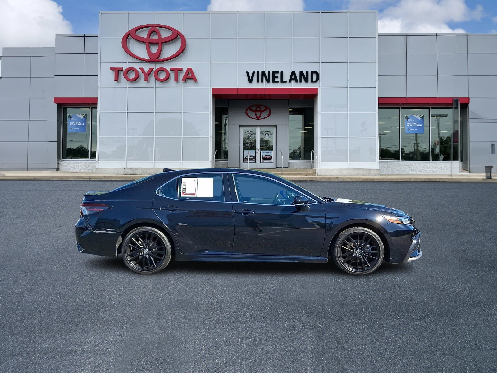 Used 2021 Toyota Camry Sedan