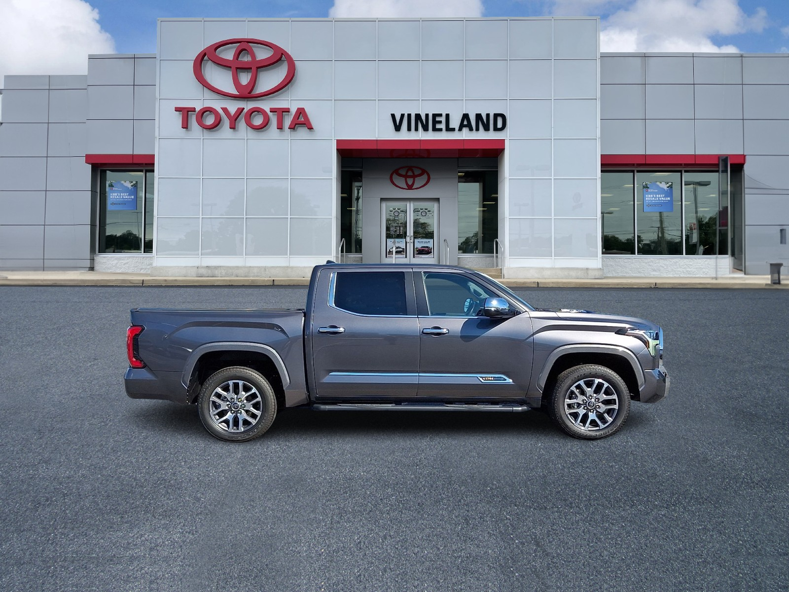 Used 2024 Toyota Tundra Hybrid Truck