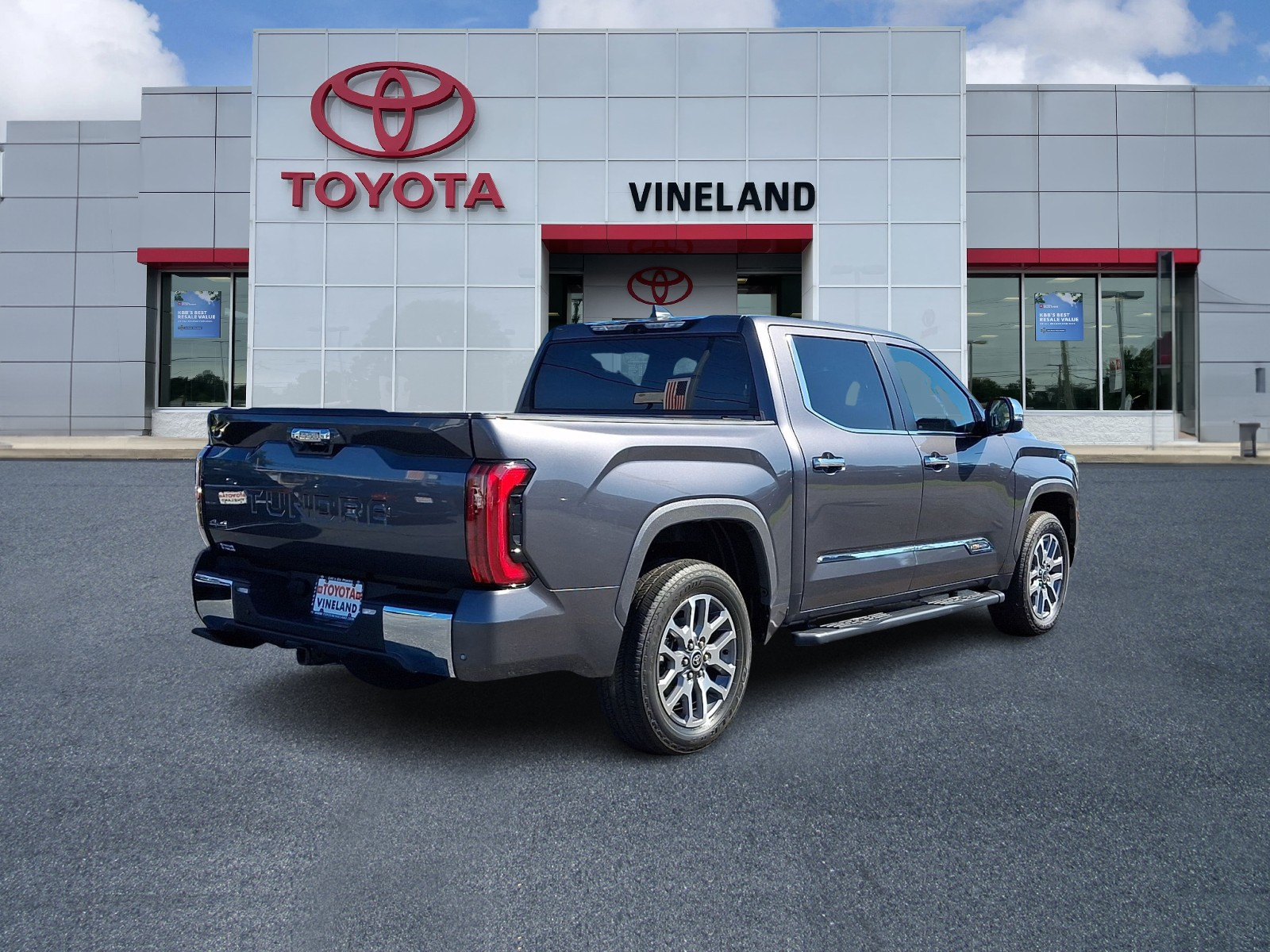 Used 2024 Toyota Tundra Hybrid Truck