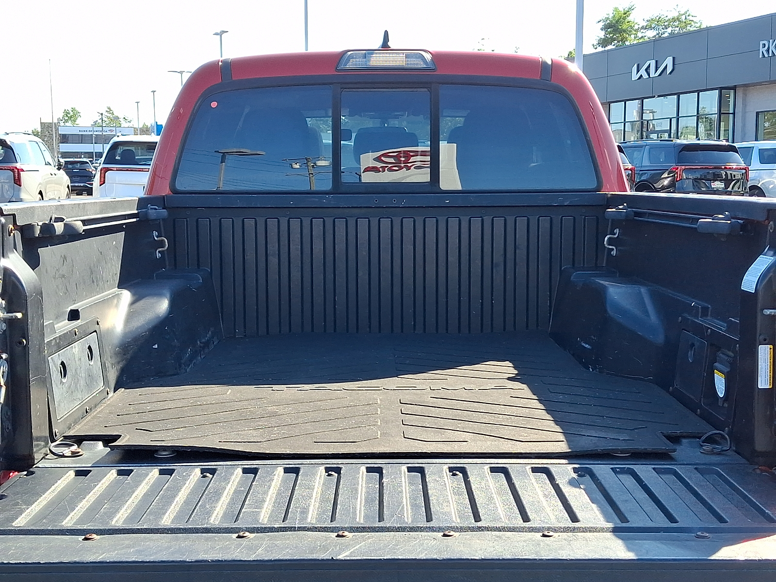 Used 2016 Toyota Tacoma Truck