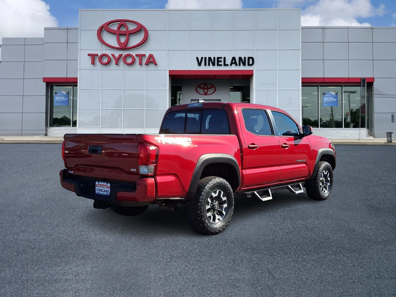 Used 2016 Toyota Tacoma Truck