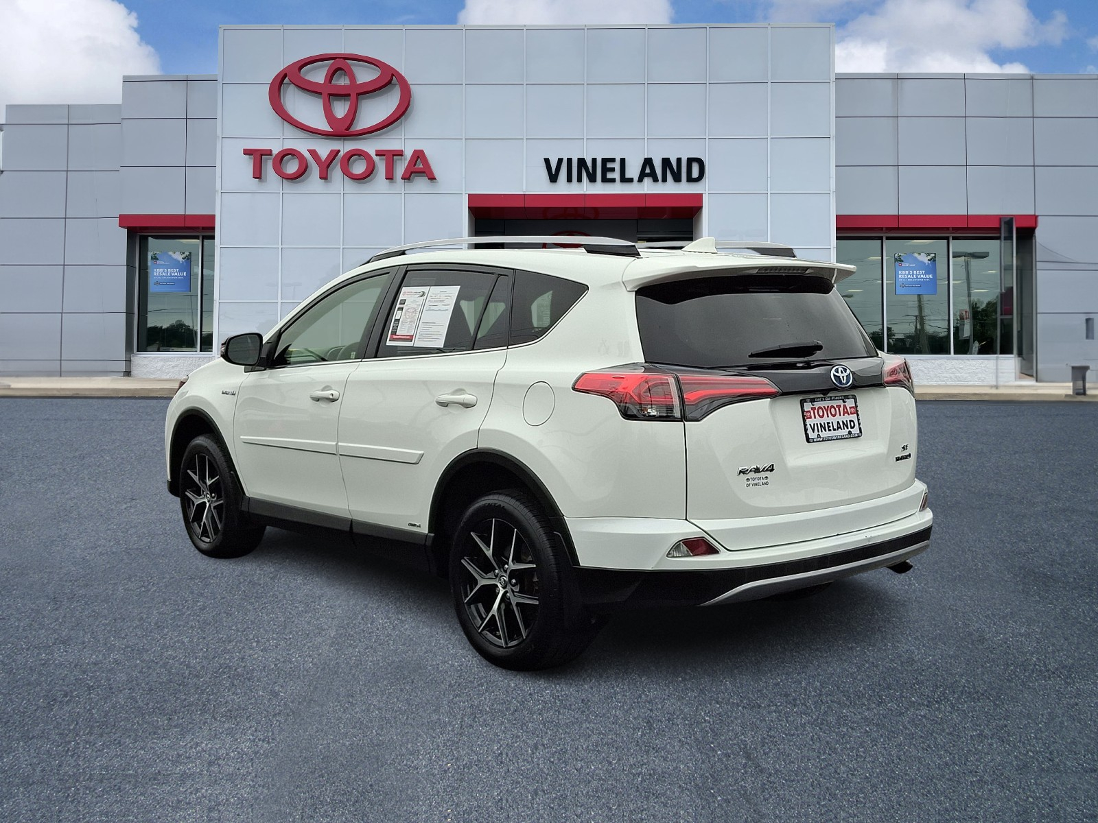 Used 2018 Toyota RAV4 Hybrid SUV