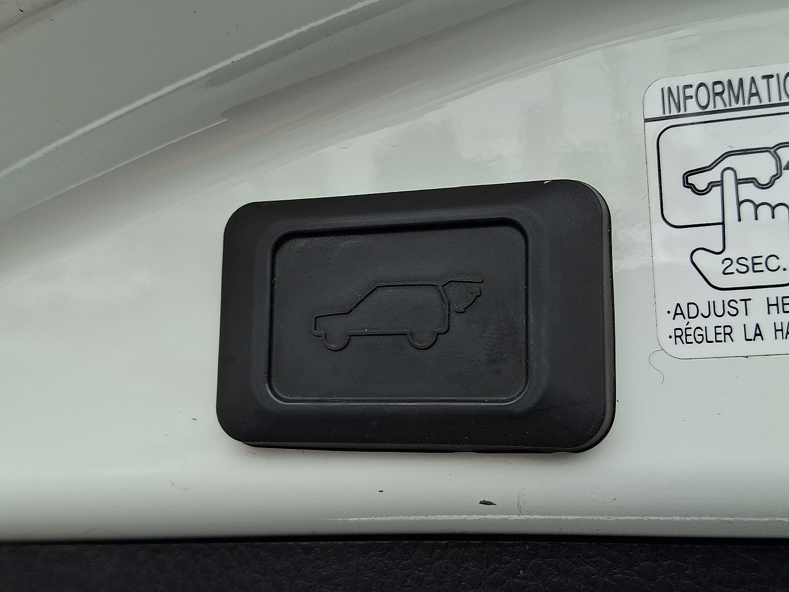 Used 2018 Toyota RAV4 Hybrid SUV