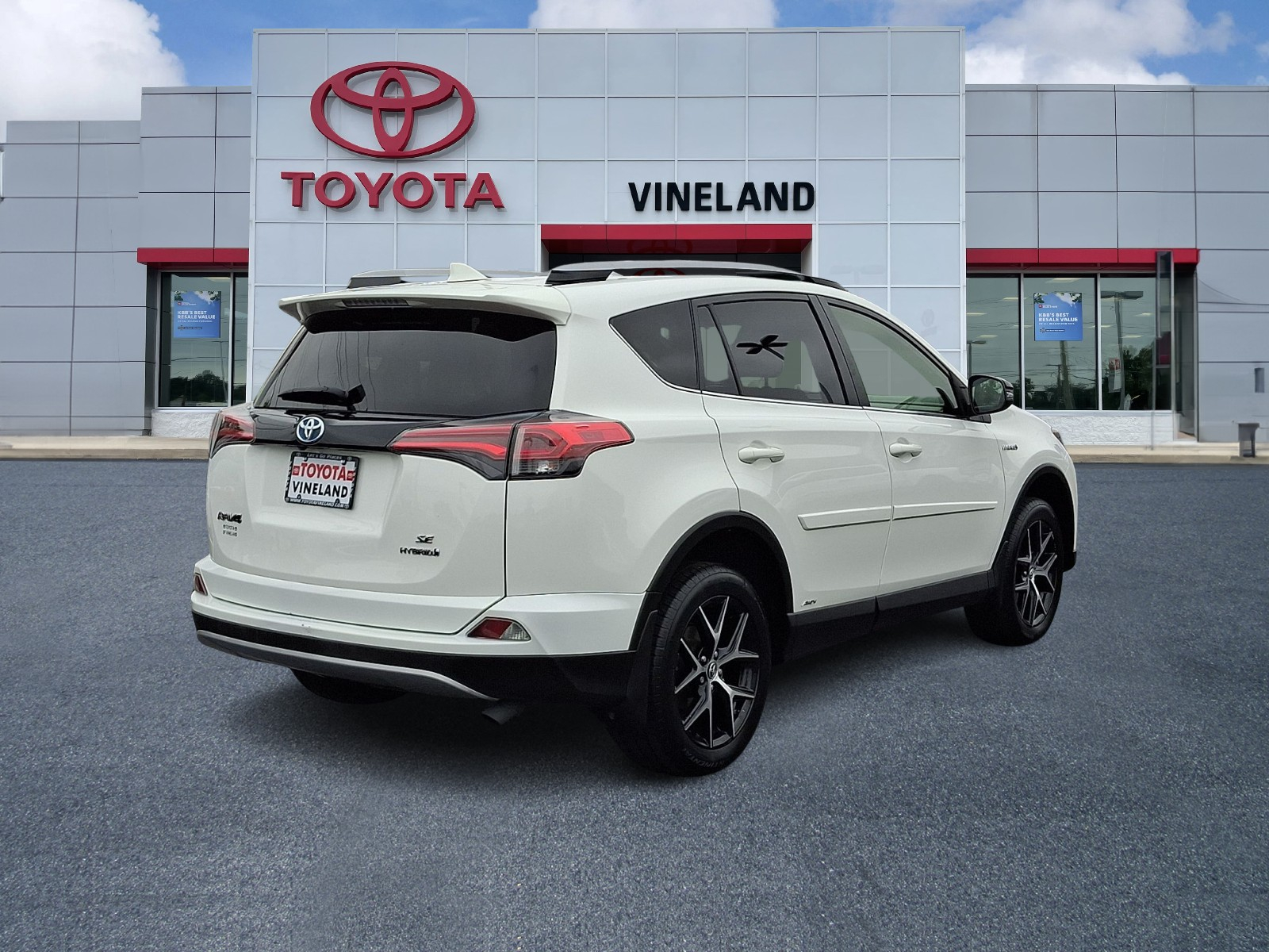 Used 2018 Toyota RAV4 Hybrid SUV