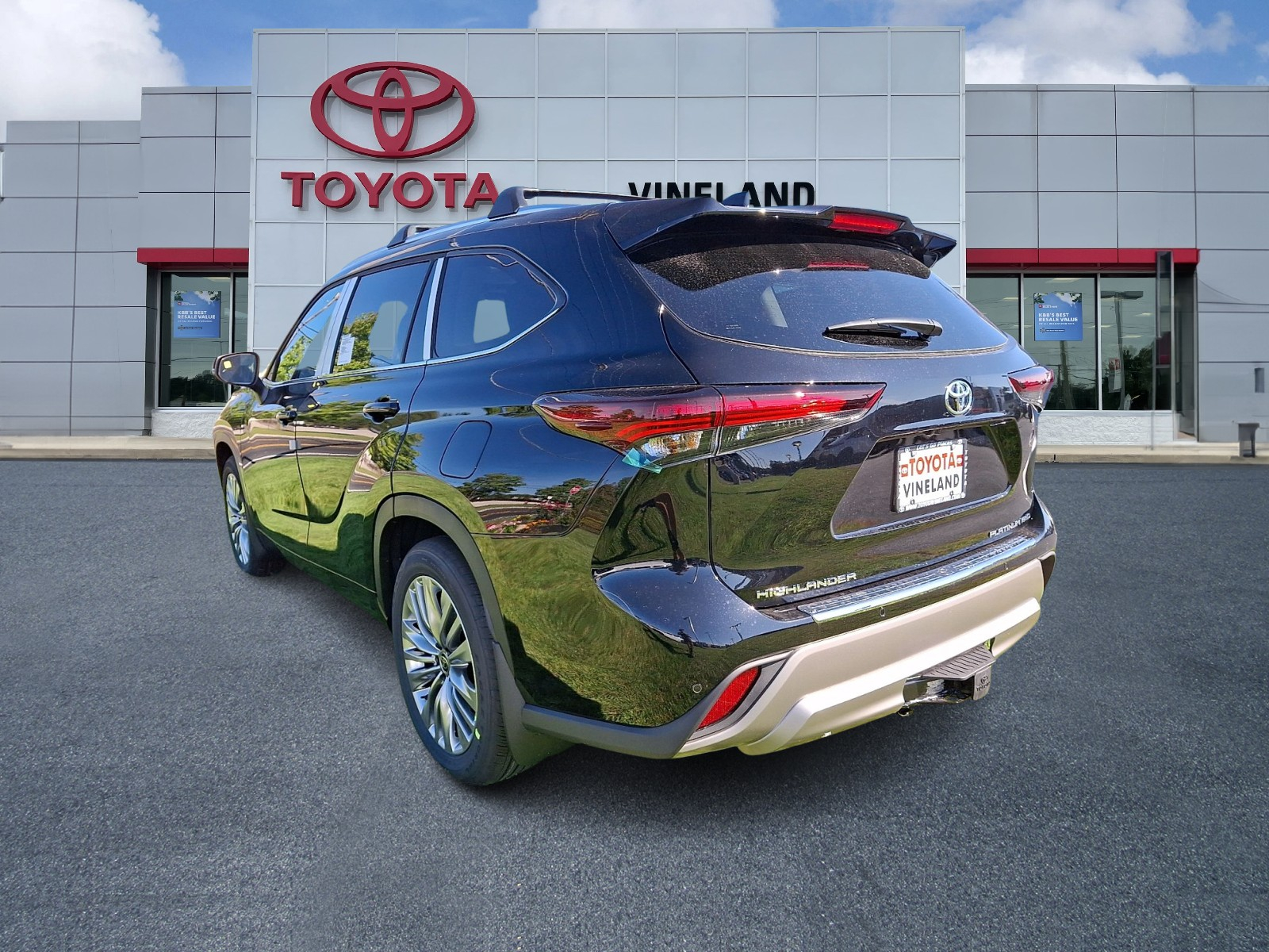 New 2026 Toyota Highlander SUV
