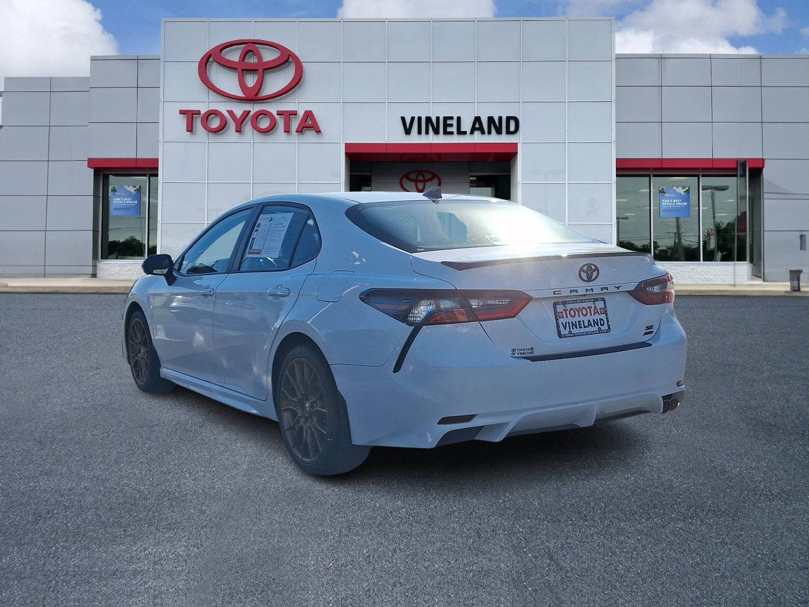 Used 2024 Toyota Camry Sedan