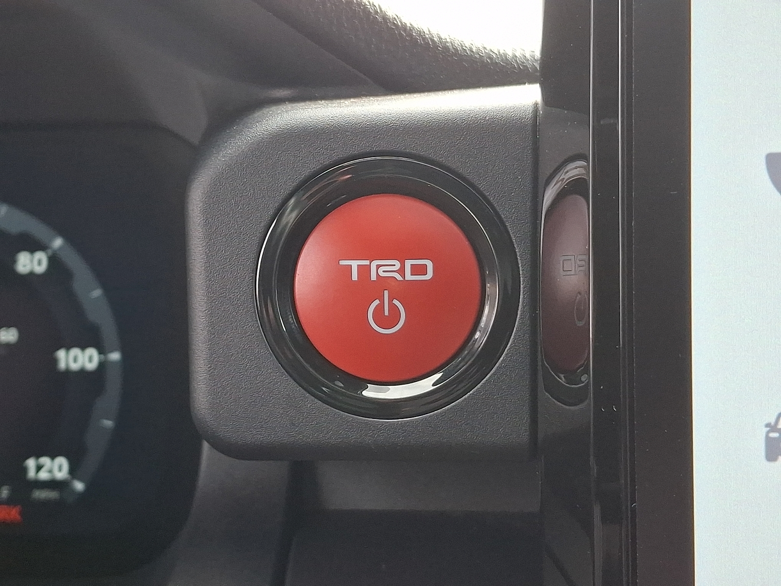 Used 2025 Toyota 4Runner i-FORCE MAX Hybrid SUV