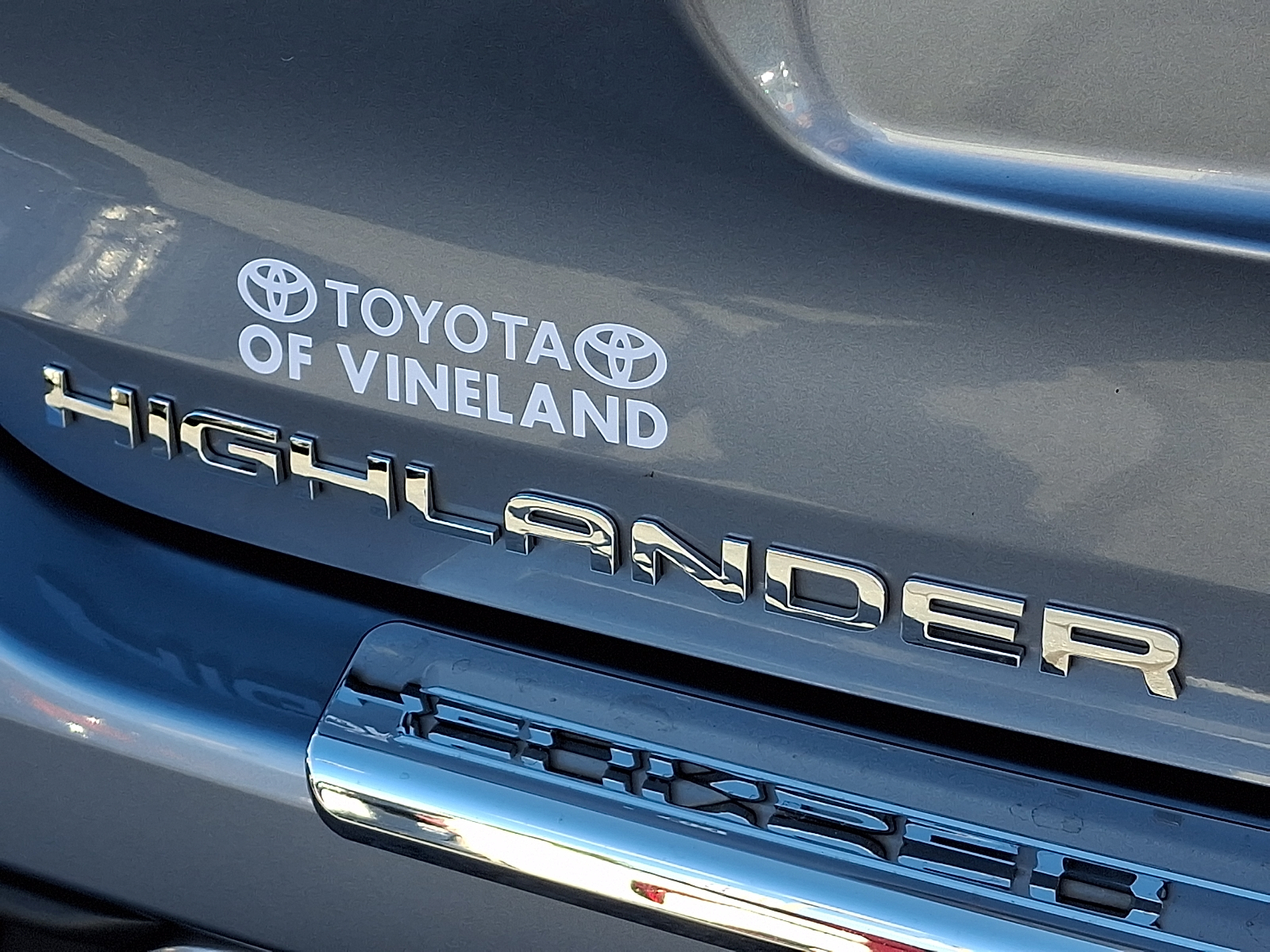 Used 2023 Toyota Highlander SUV