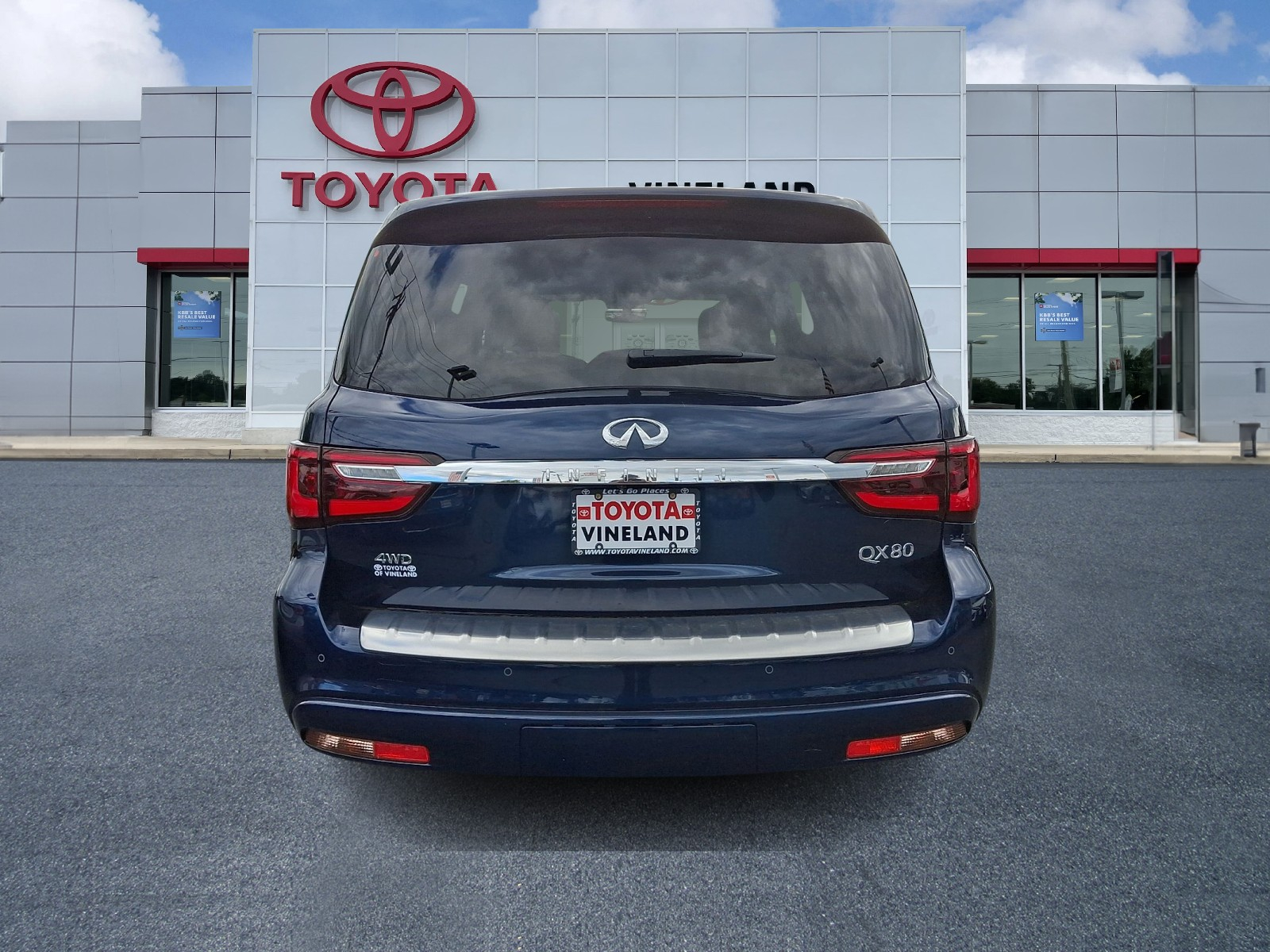 Used 2024 Infiniti QX80 SUV
