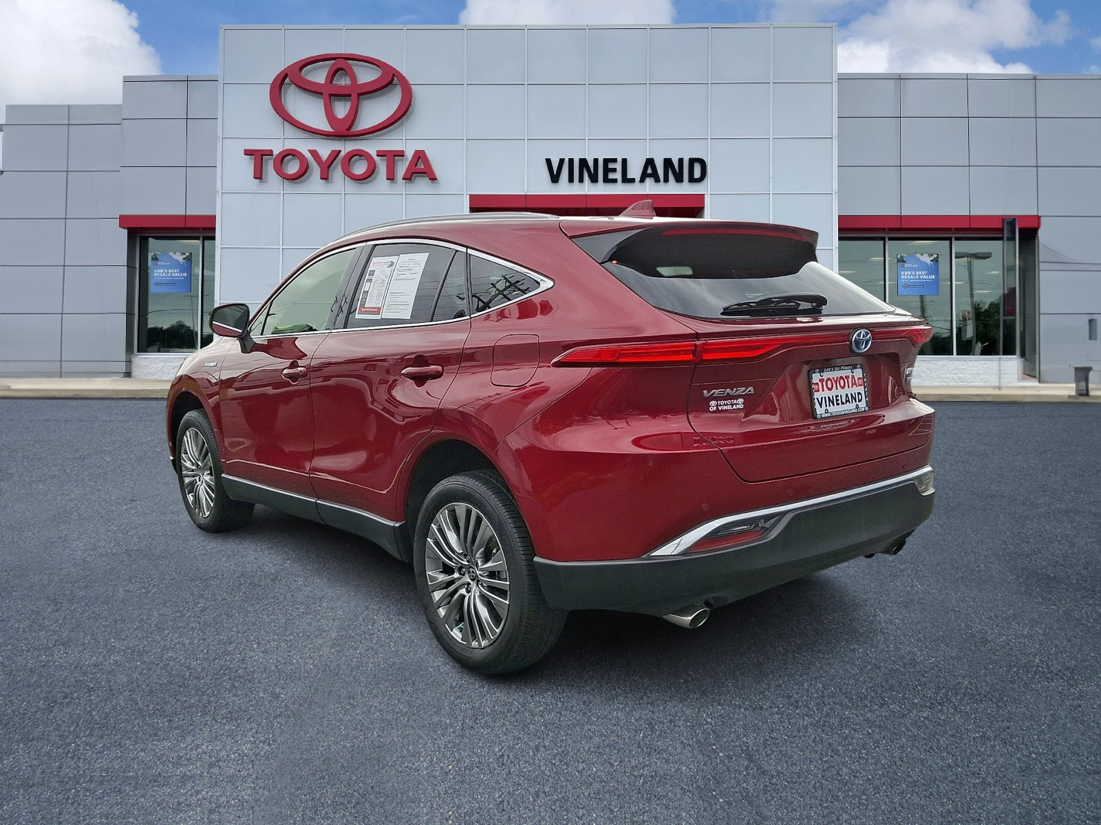 Used 2021 Toyota Venza SUV