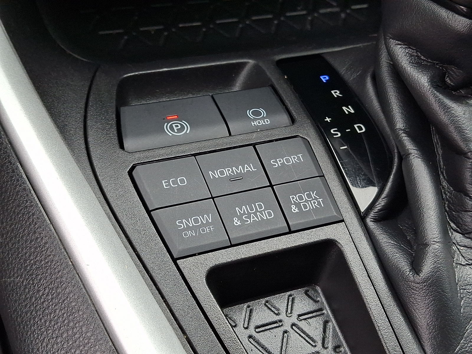 Used 2021 Toyota RAV4 SUV