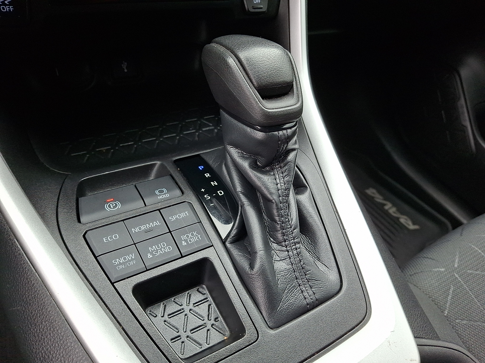 Used 2021 Toyota RAV4 SUV