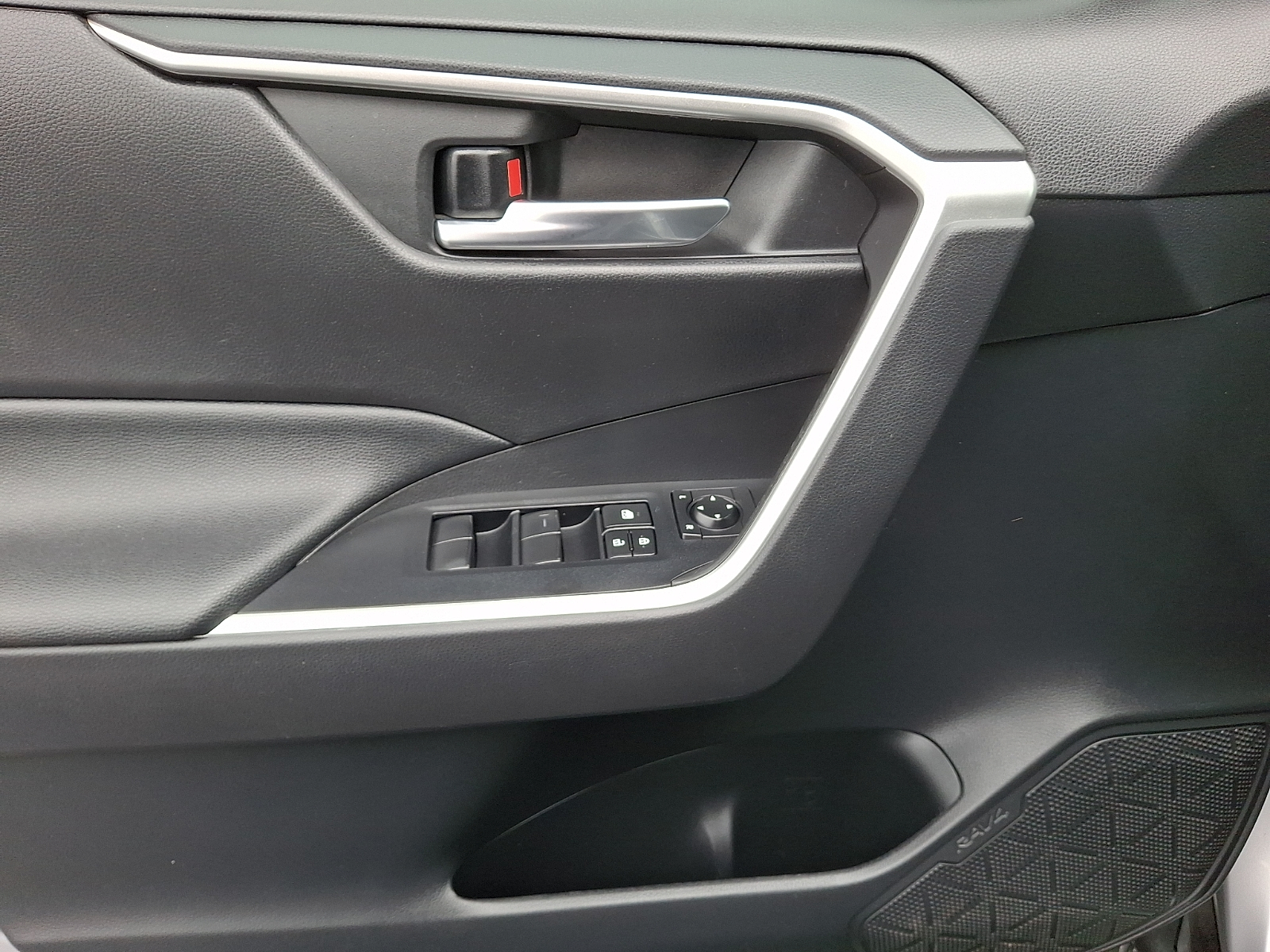 Used 2021 Toyota RAV4 SUV