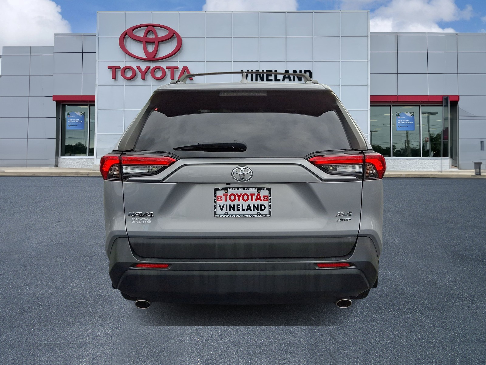 Used 2021 Toyota RAV4 SUV