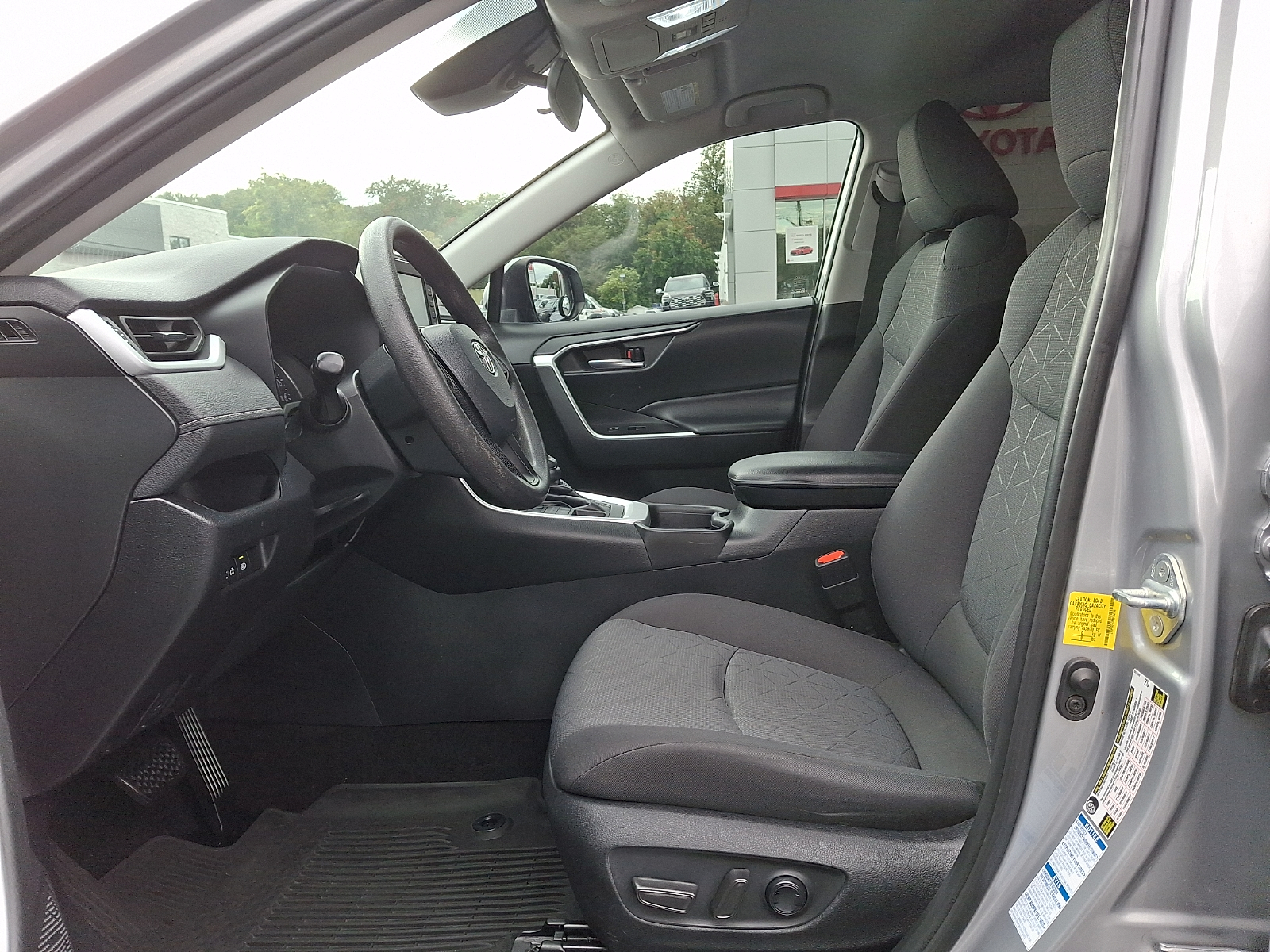 Used 2021 Toyota RAV4 SUV