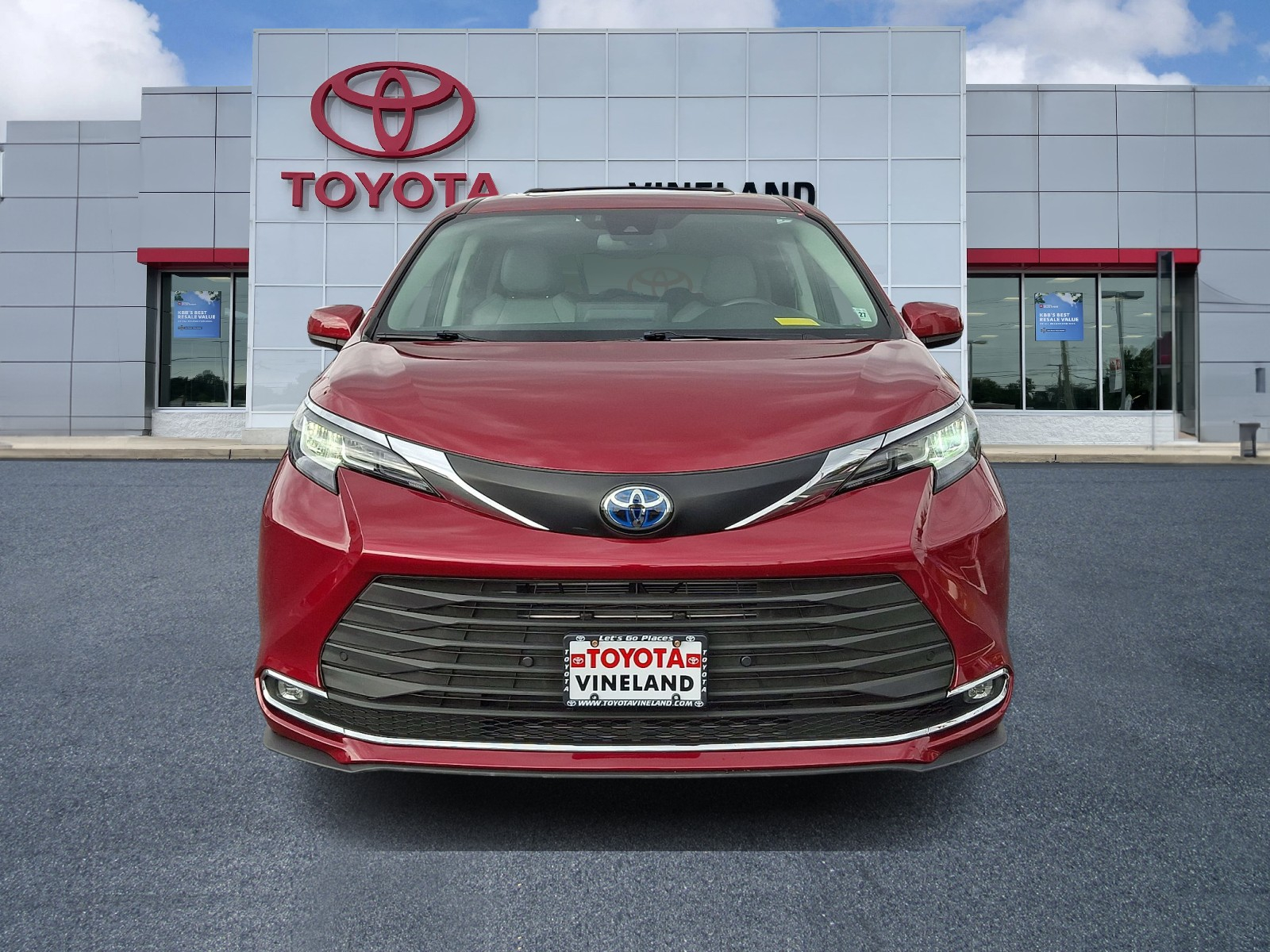 Used 2021 Toyota Sienna Van