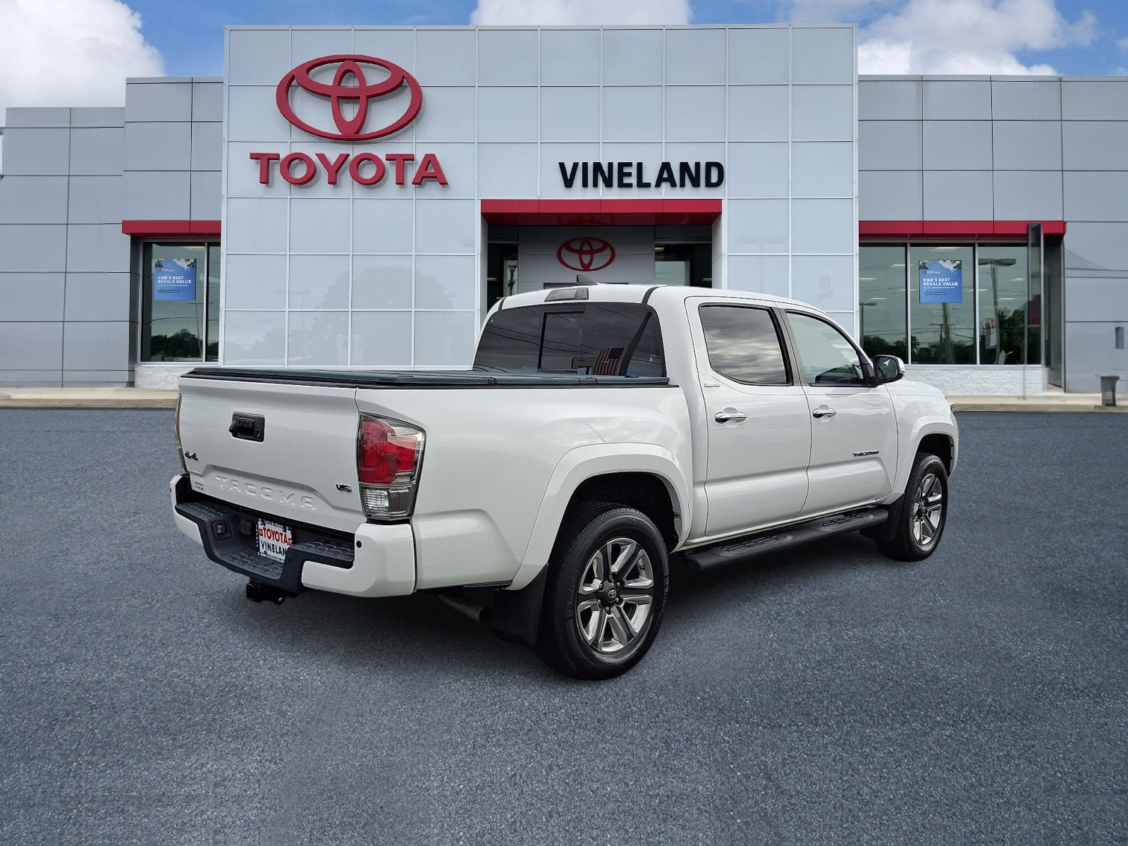 Used 2019 Toyota Tacoma Truck