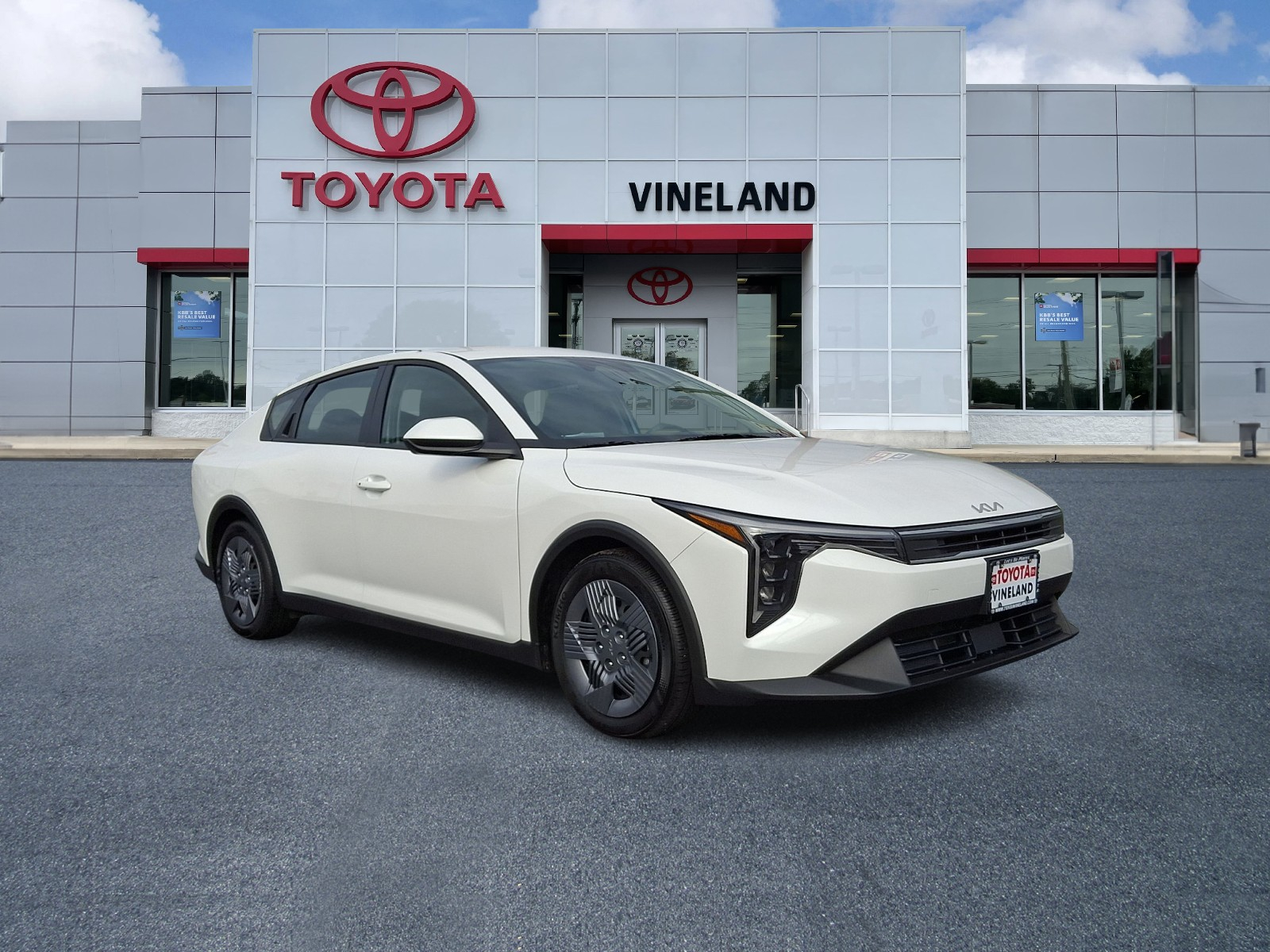 2025 Kia K4