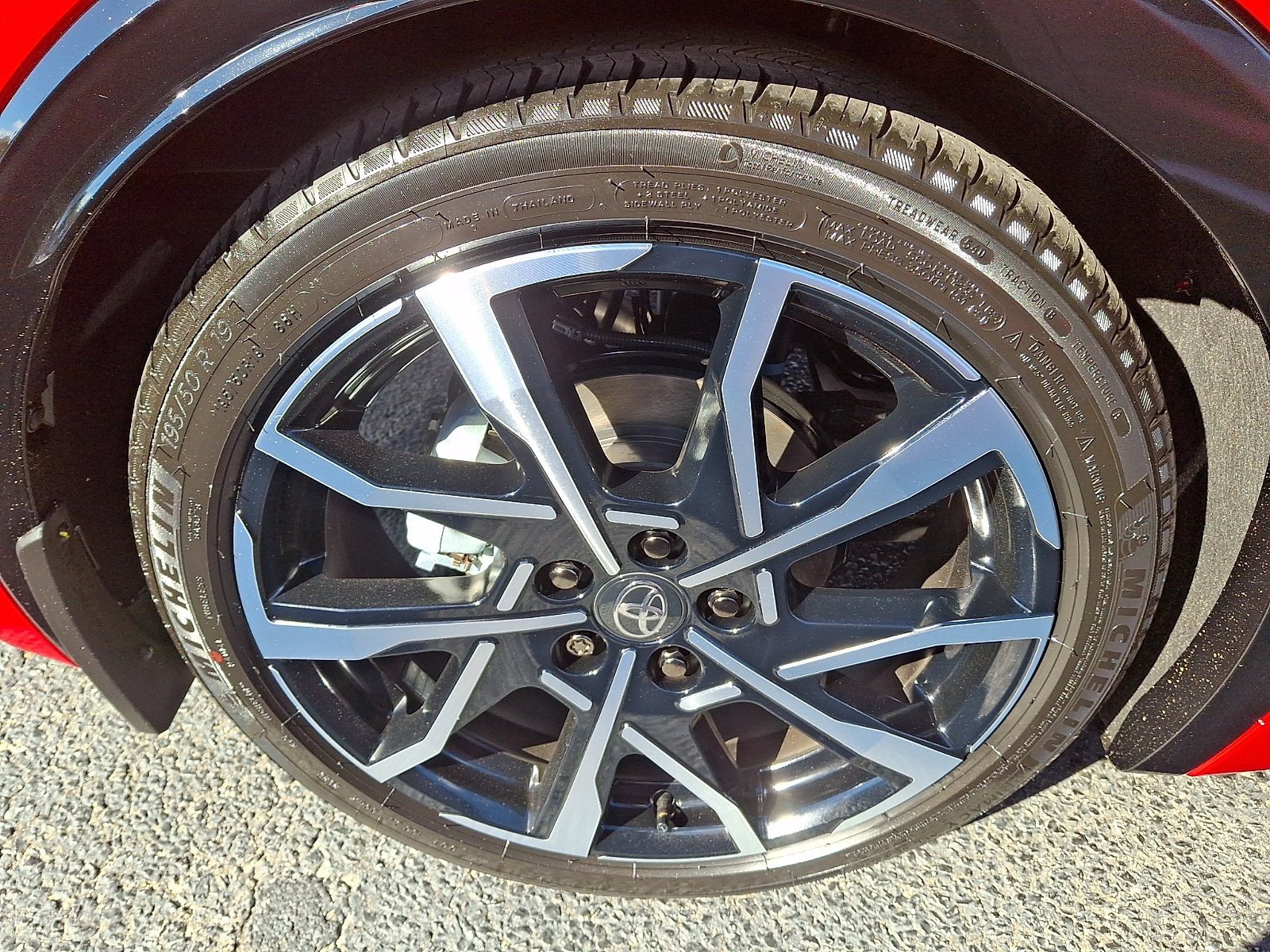 New 2027 Toyota Prius Plug-in Hybrid Sedan