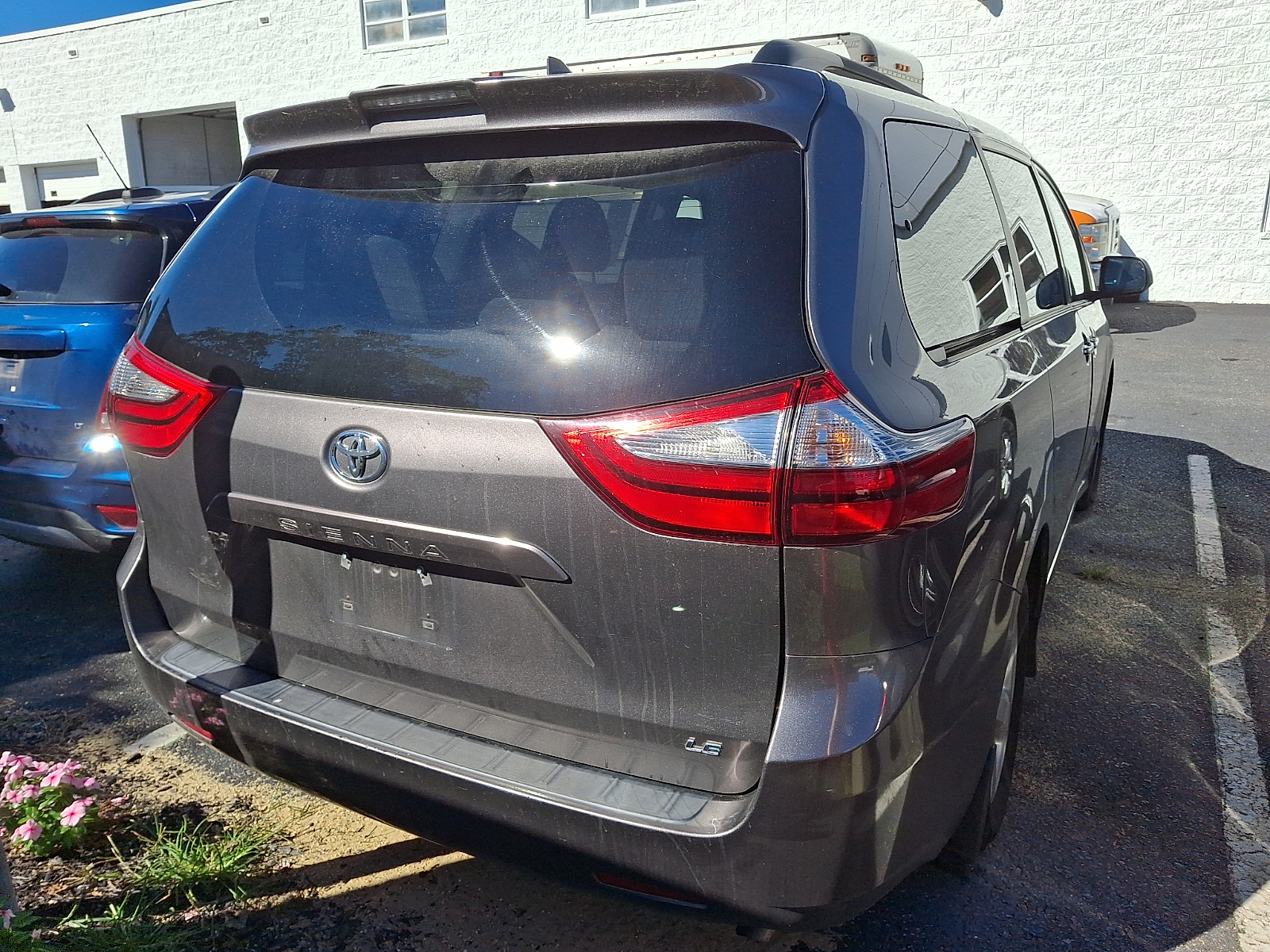Used 2019 Toyota Sienna Van