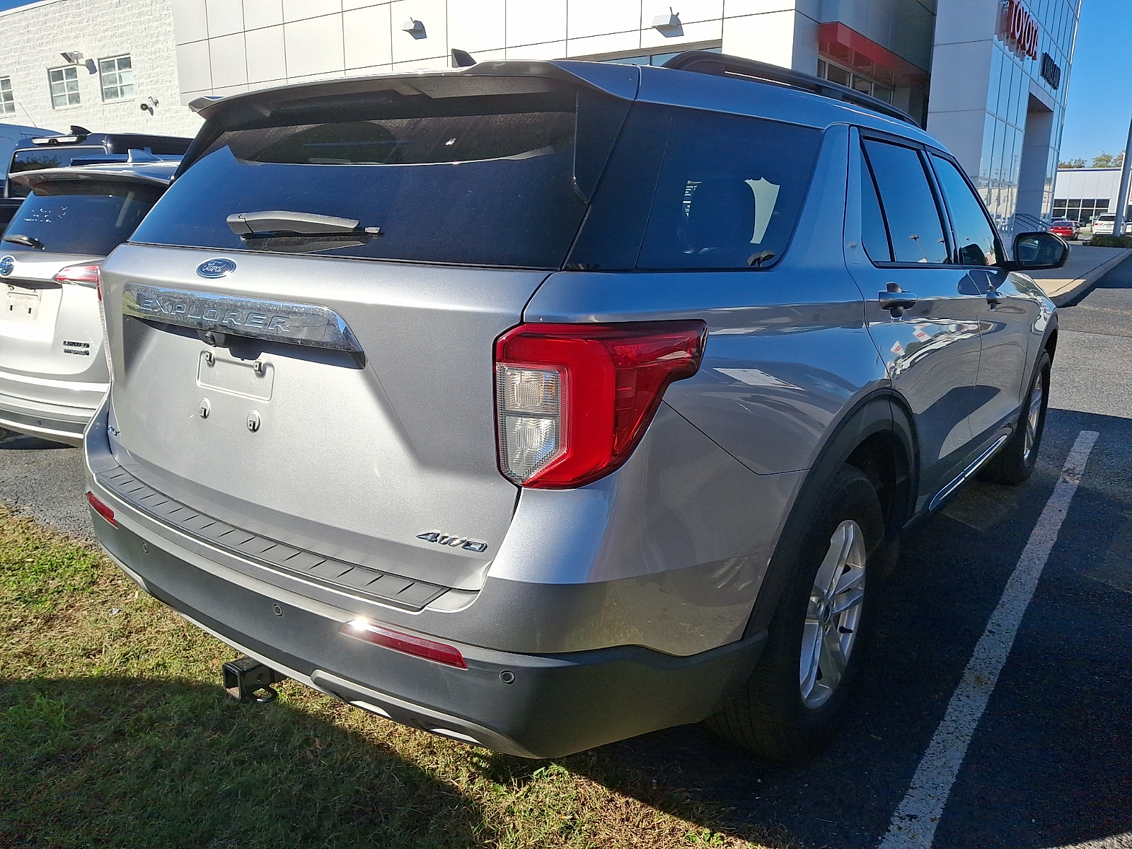 Used 2021 Ford Explorer SUV